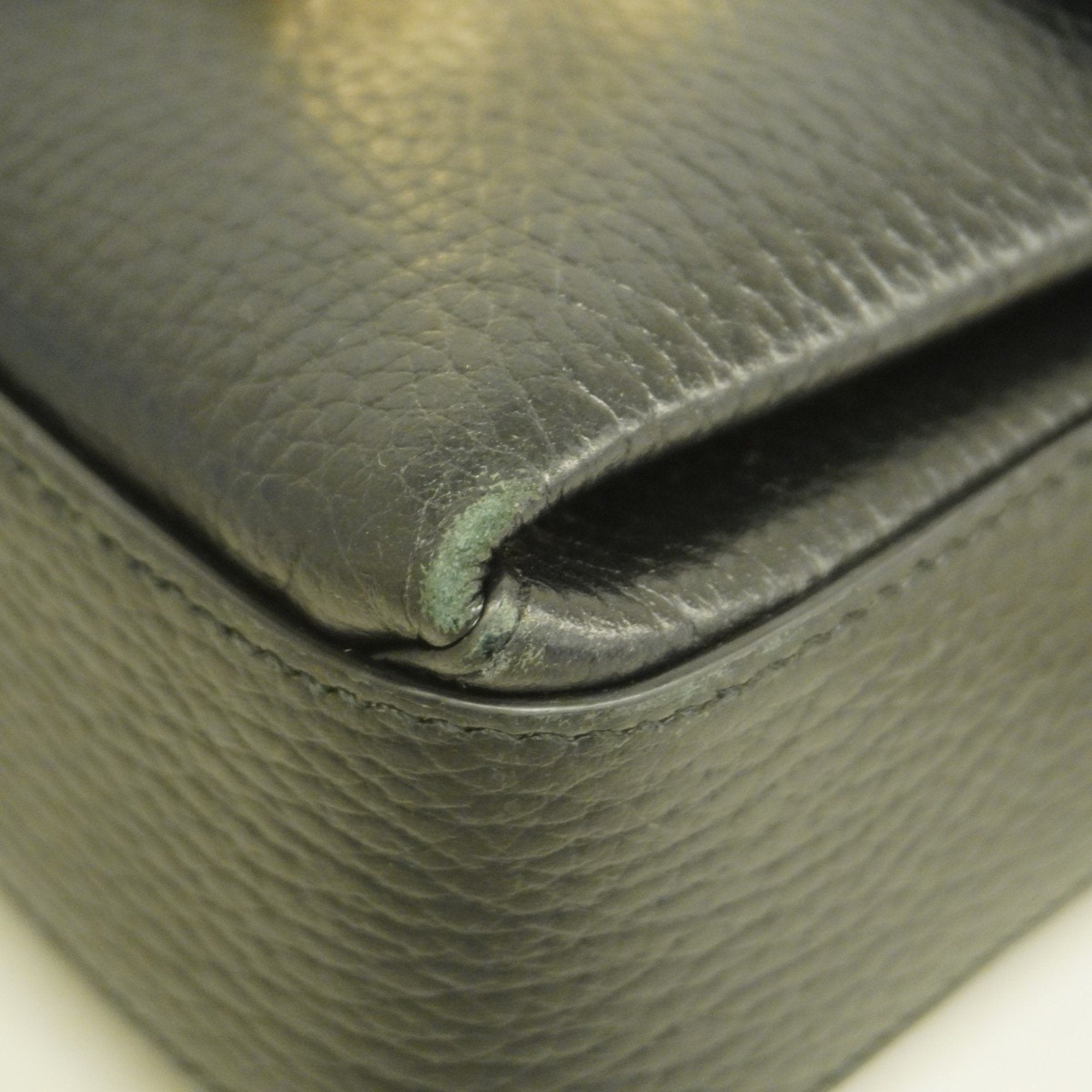 Gucci Black Leather Shoulder Bag (Pre-Owned)