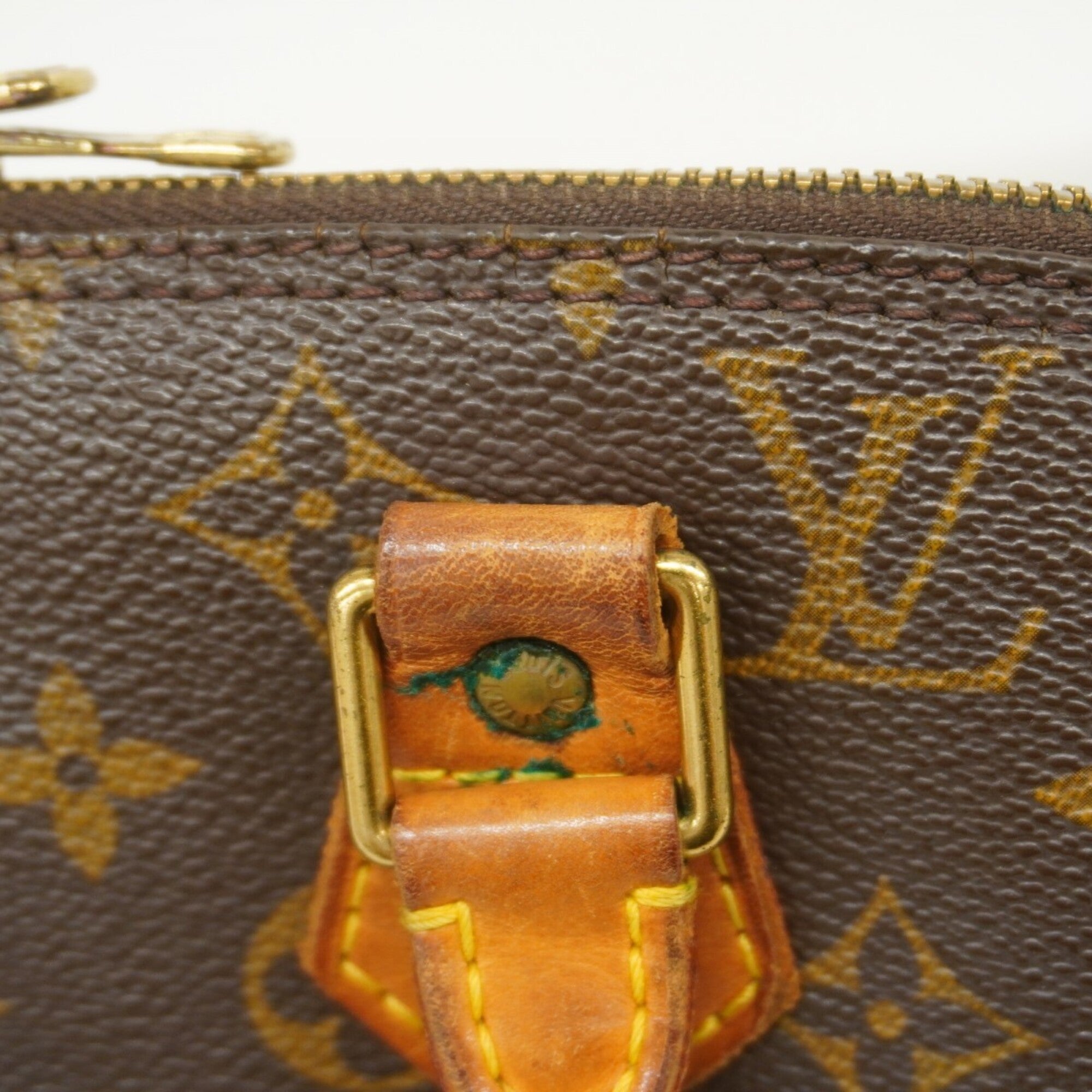 Louis Vuitton Brown Handbag (Pre-Owned)