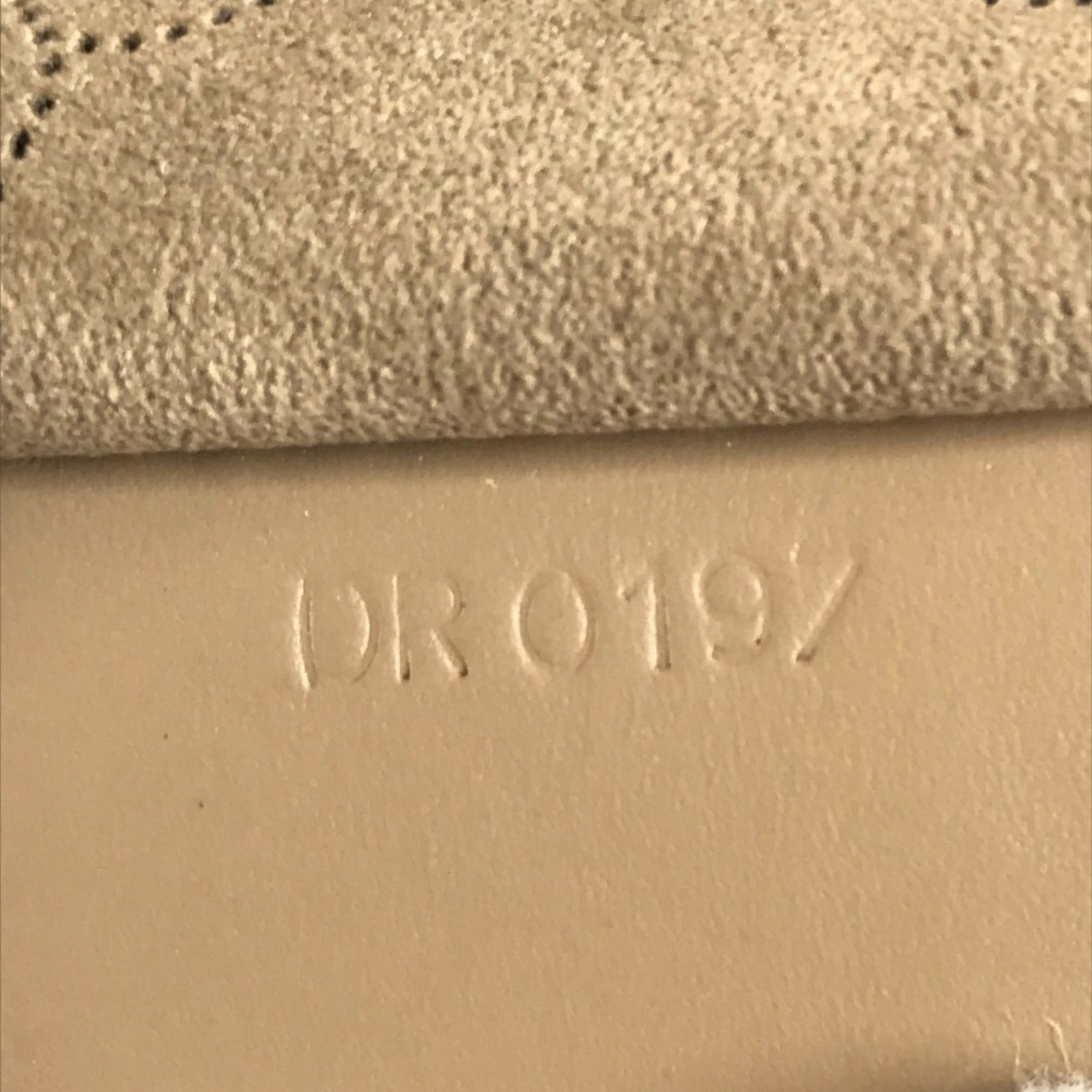 Louis Vuitton Beige Galle Mahina Leather Handbag Pouch Tote Bag (Pre-Owned)