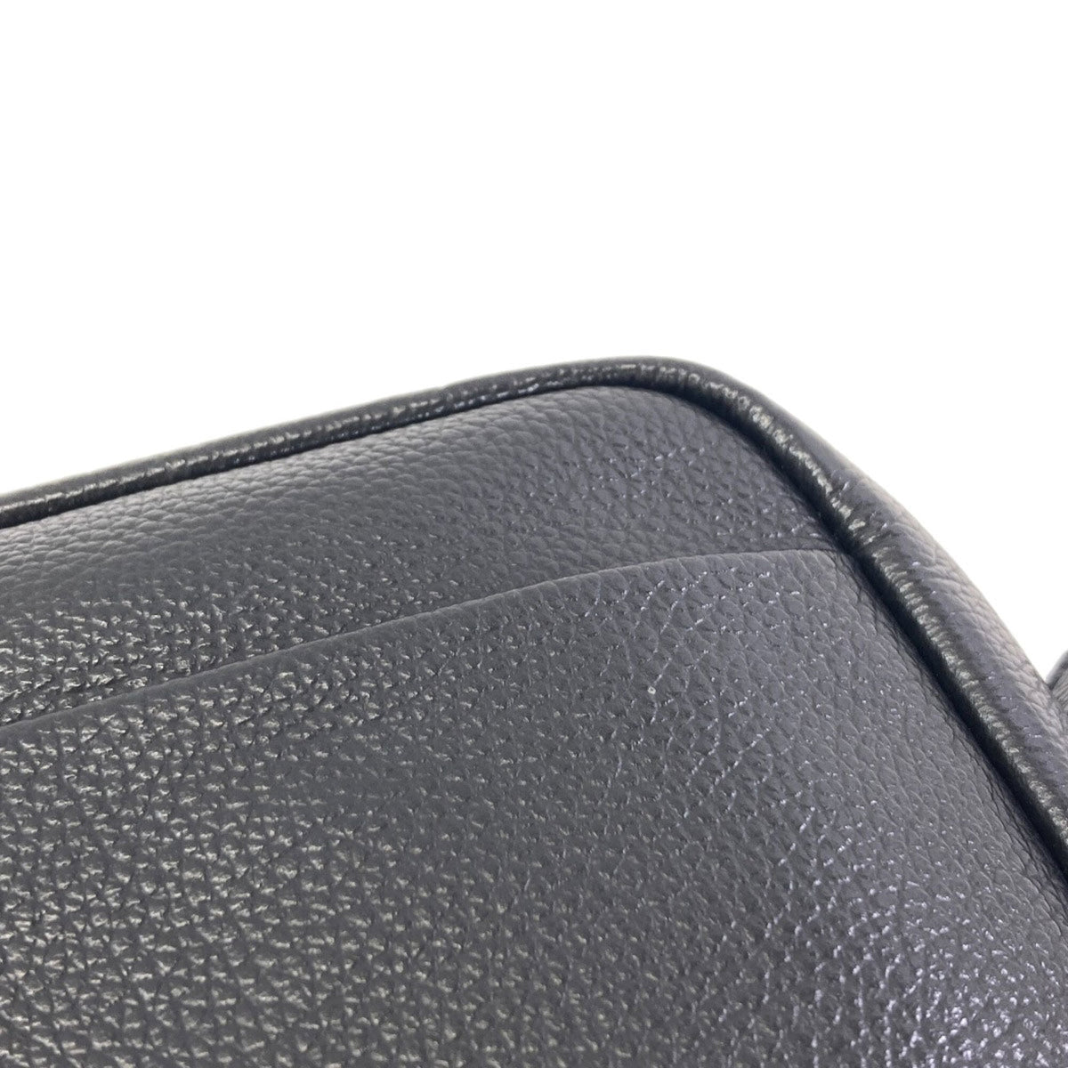 Balenciaga Black Leather Shoulder Bag (Pre-Owned)