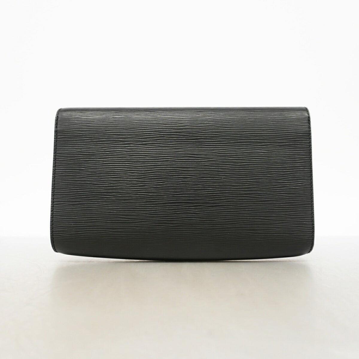 Louis Vuitton Noir Clutch Bag (Pre-Owned)