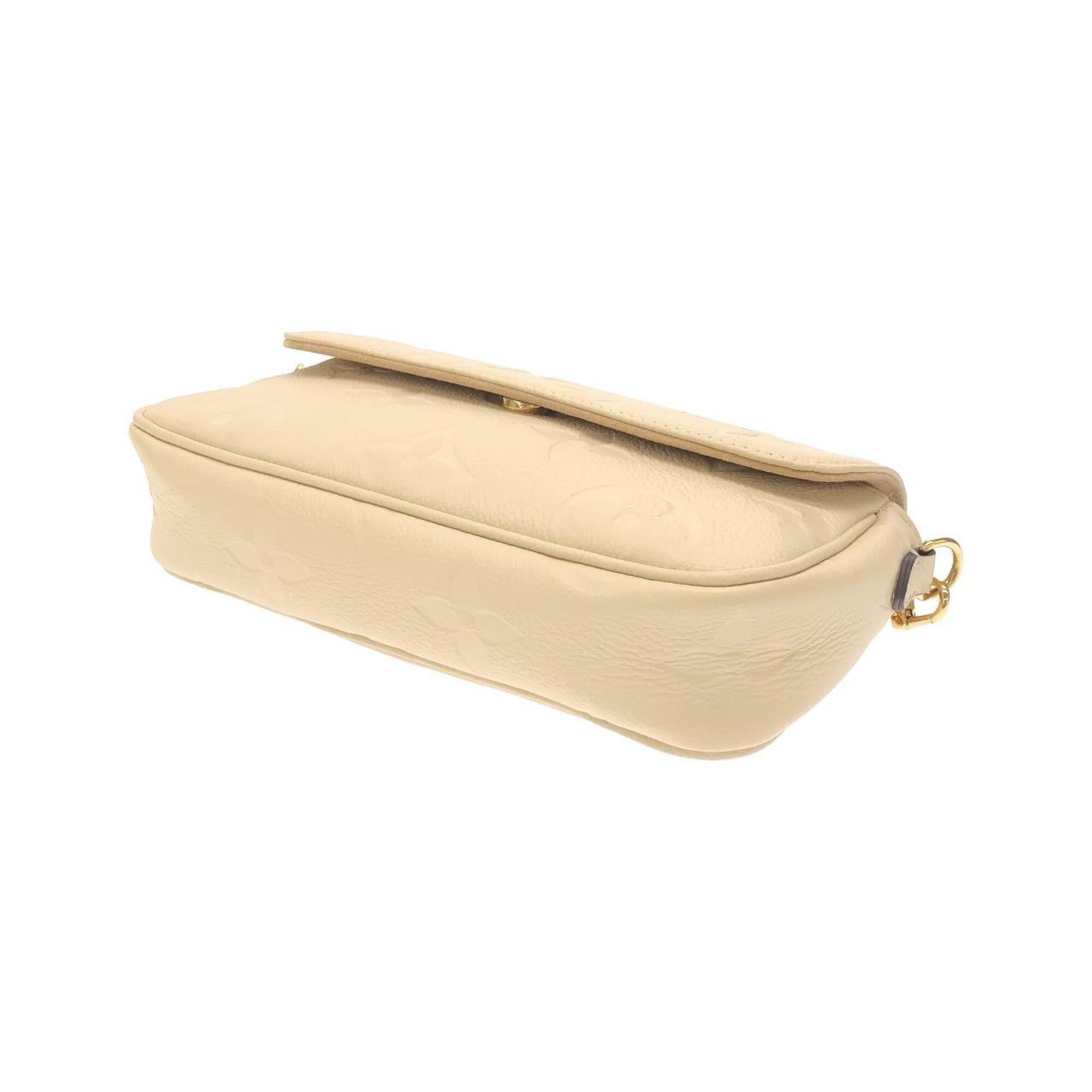 Louis Vuitton Beige Leather Shoulder Bag (Pre-Owned)