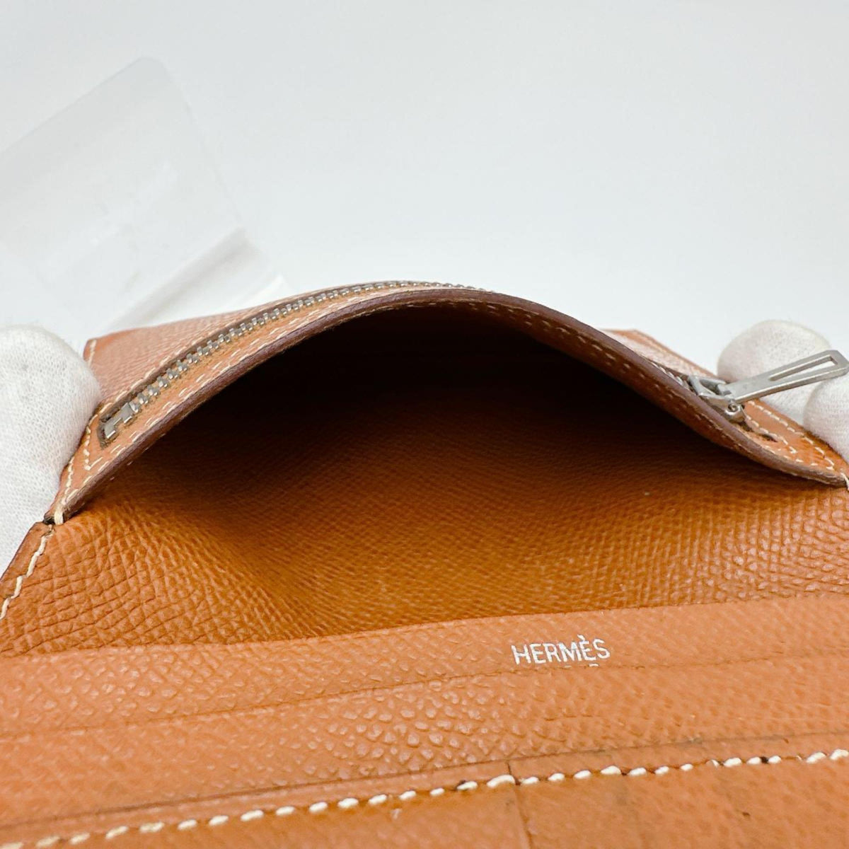 Hermes Brown Wallet (Bi-Fold) (Pre-Owned)