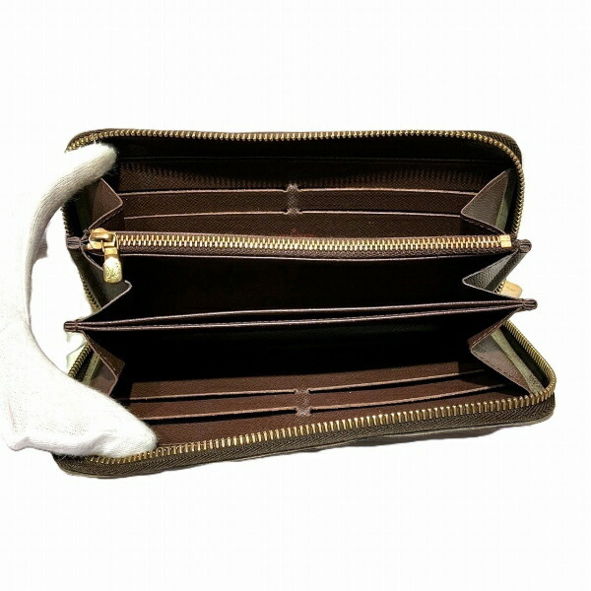 Louis Vuitton Brown Coin Purse/Coin Case (Pre-Owned)