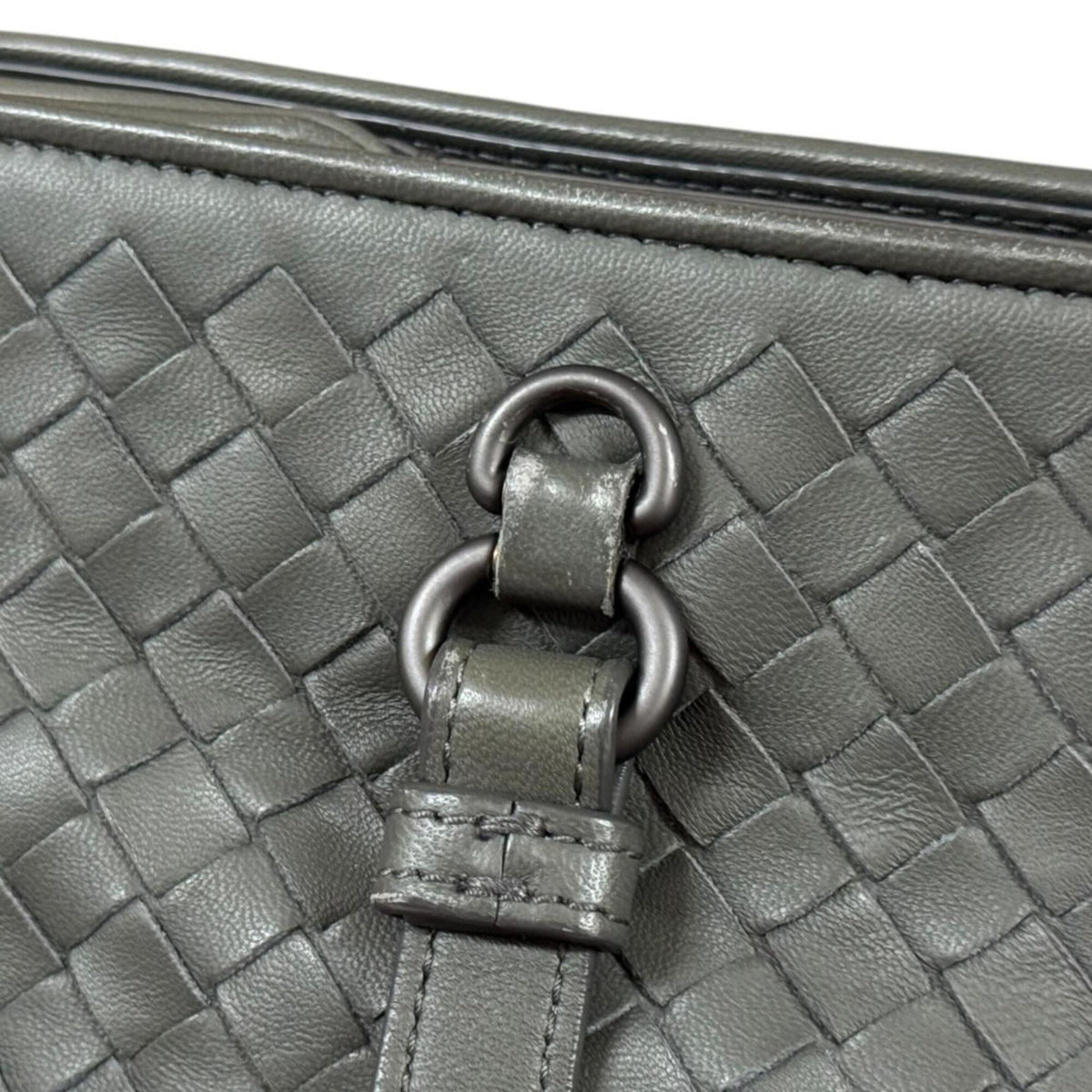 Bottega Veneta Intrecciato Gray Leather Handbag Shoulder Bag (Pre-Owned)