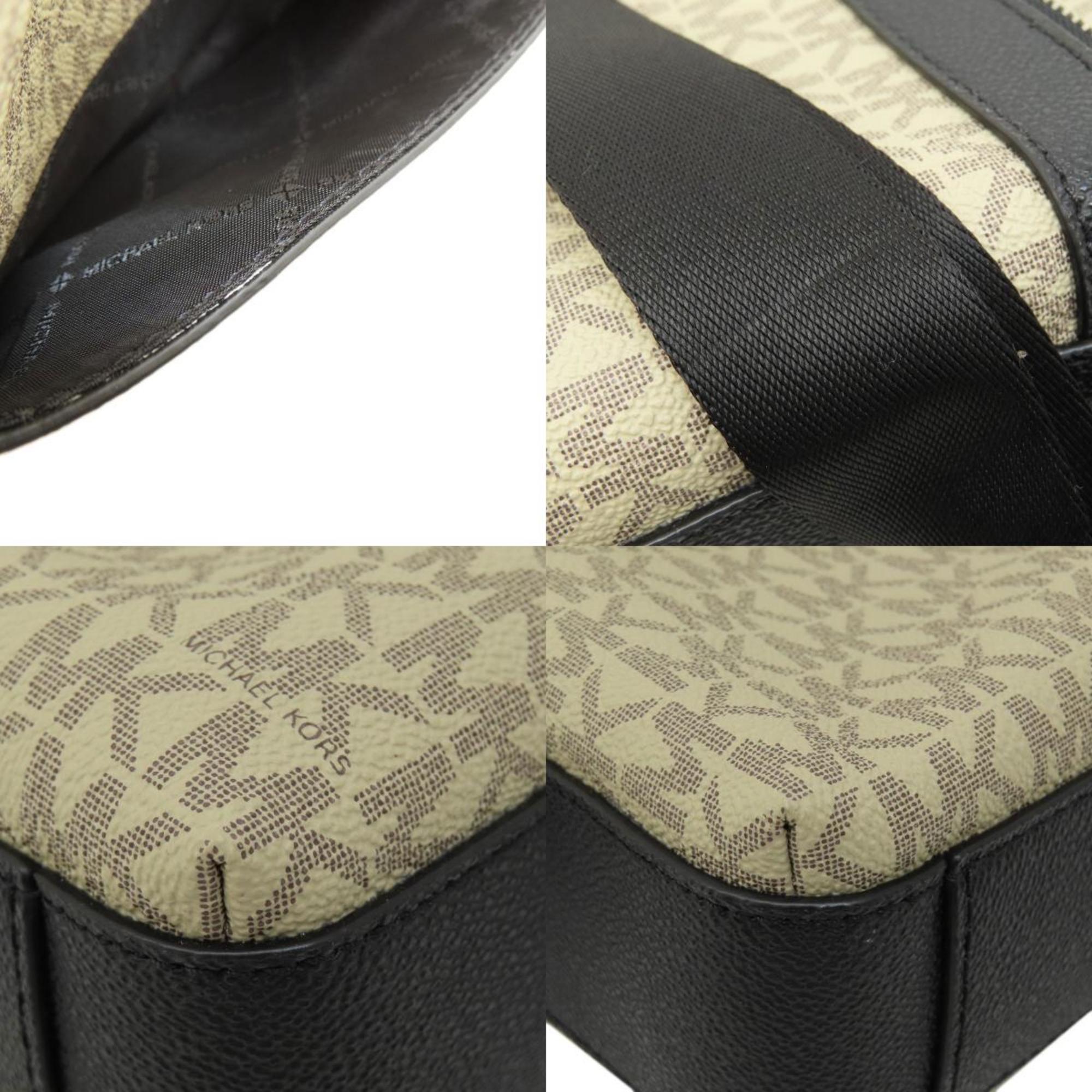 Michael Kors Beige Black Leather Shoulder Bag (Pre-Owned)