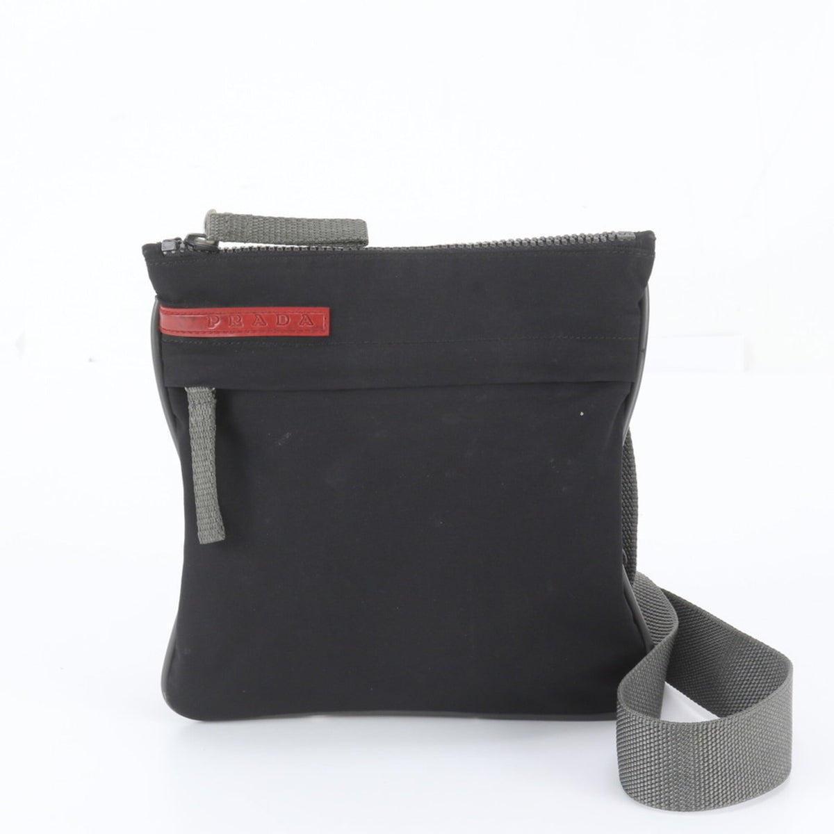 Pradasports Black Leather Nylon Messenger Bag Shoulder Bag (Pre-Owned)