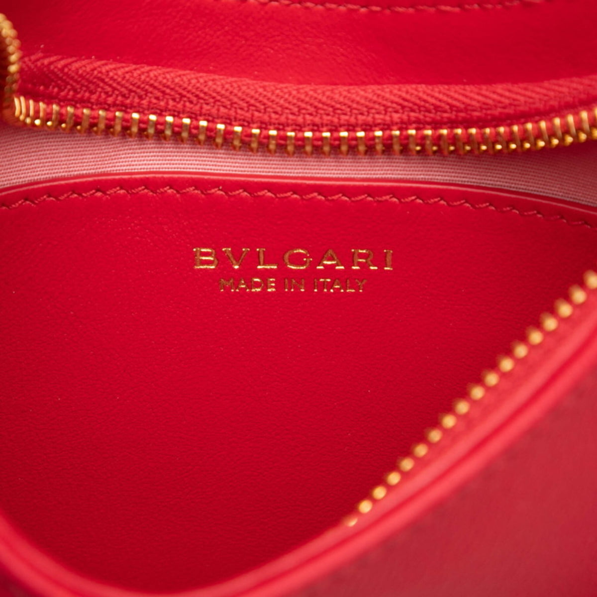 Bvlgari Red Color Leather Handbag Shoulder Bag (Pre-Owned)