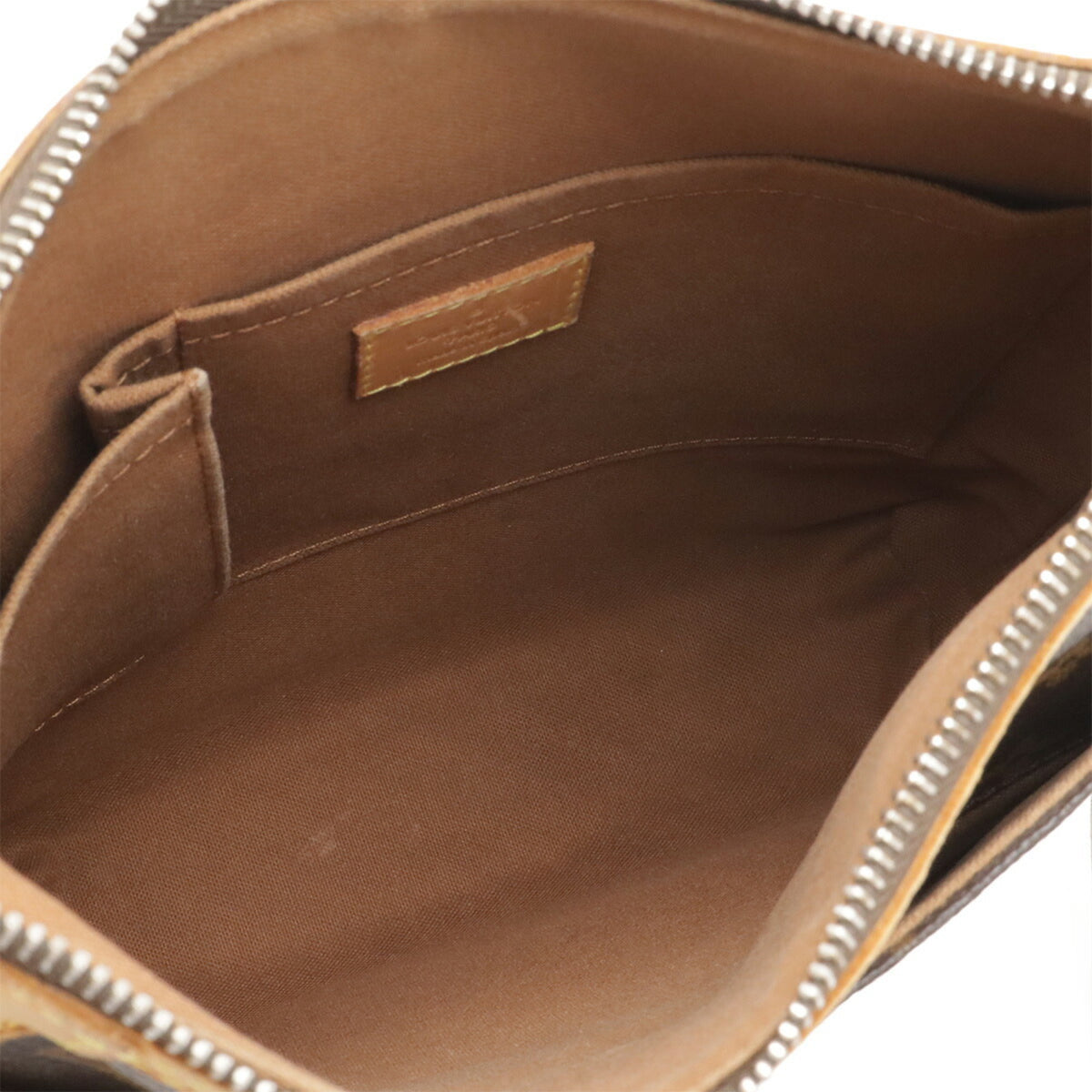 Louis Vuitton Brown Monogram Canvas Shoulder Bag (Pre-Owned)