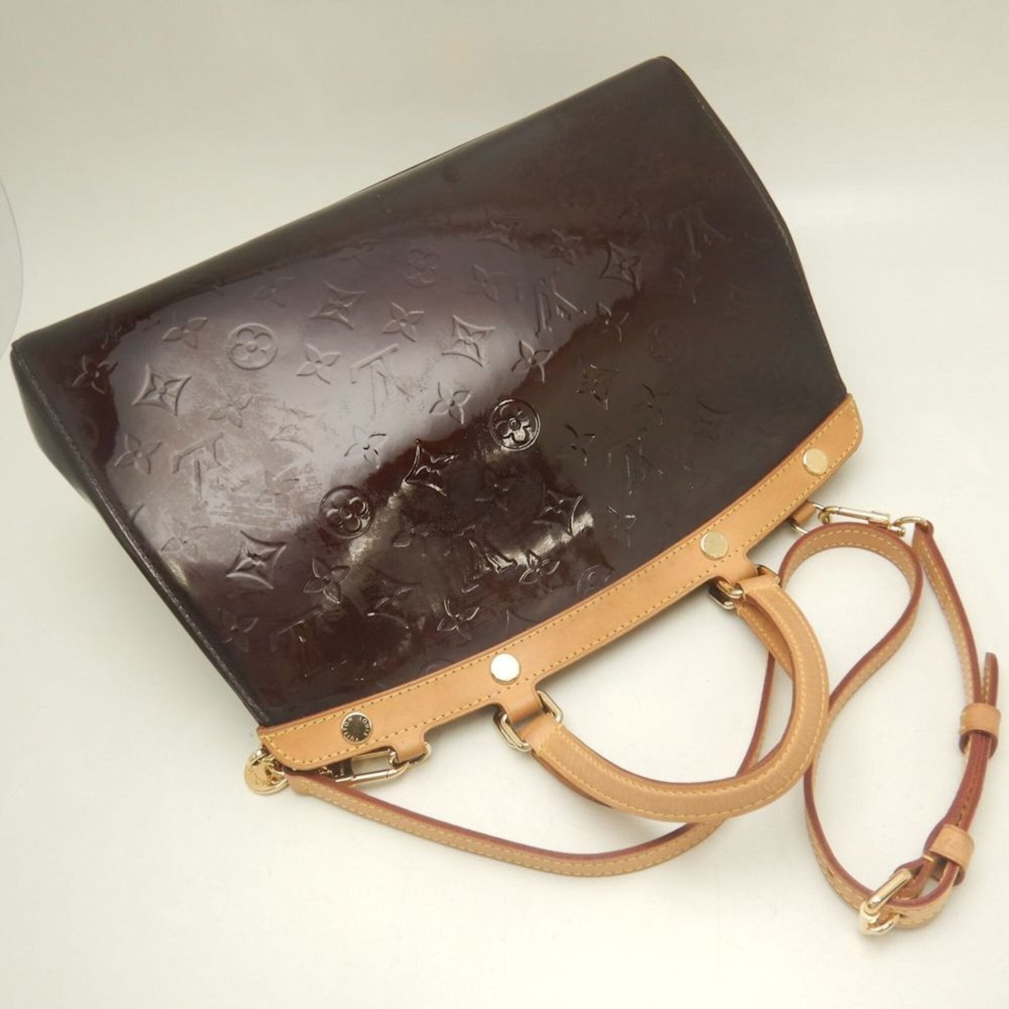 Louis Vuitton Monogram Vernis Amarante Monogram Vernis Handbag (Pre-Owned)