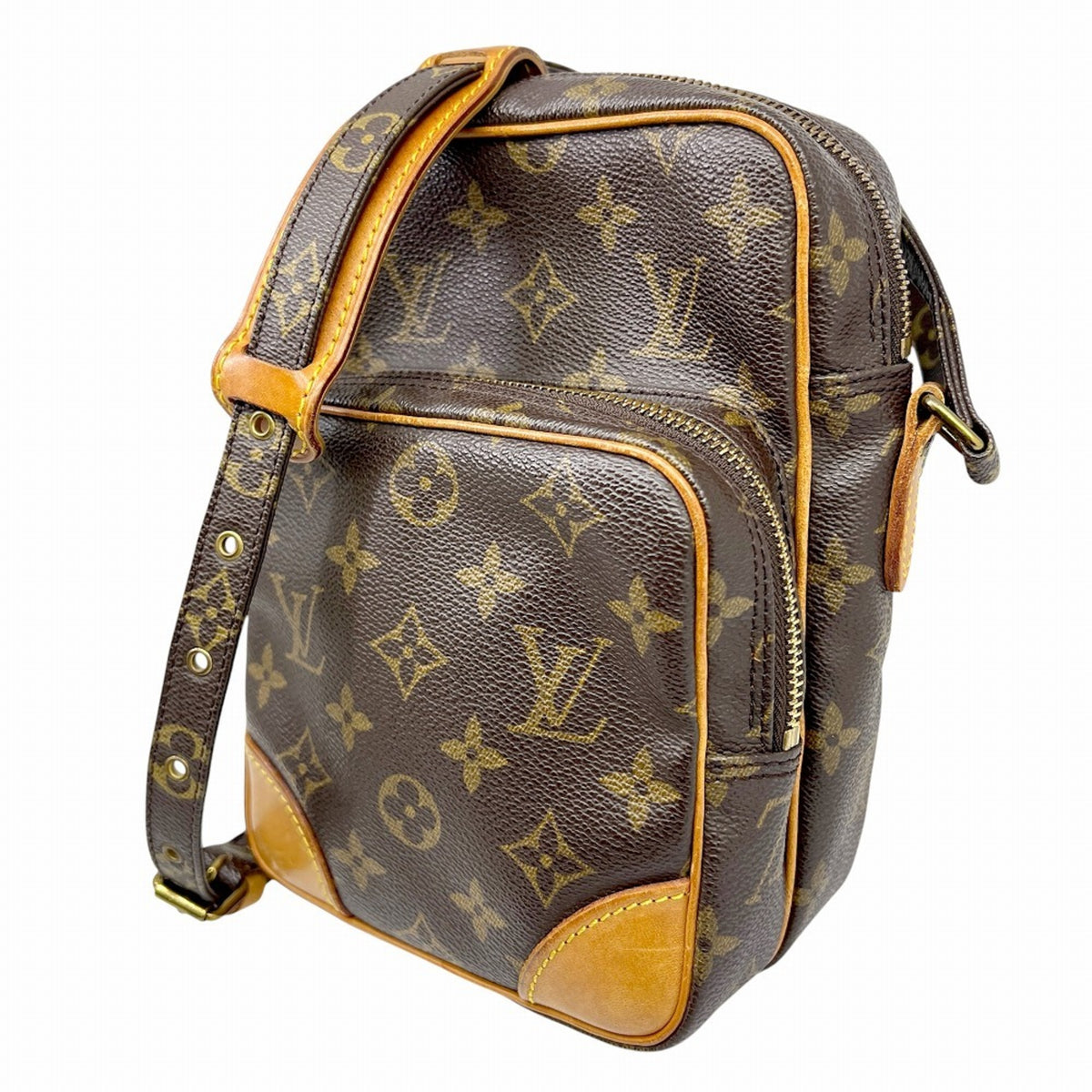 Louis Vuitton Brown Monogram Monogram Shoulder Bag (Pre-Owned)