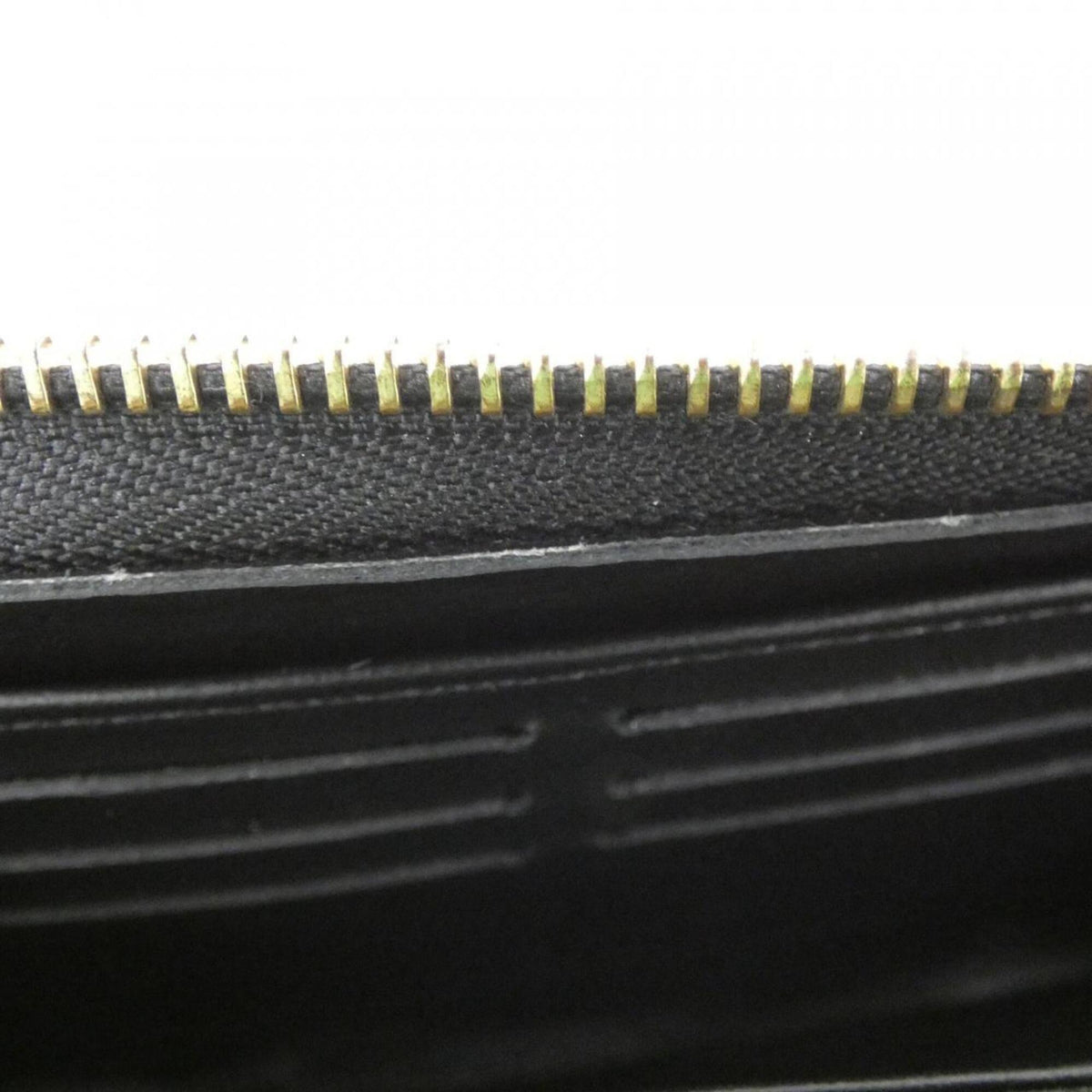 Louis Vuitton Black Leather Long Wallet (Bi-Fold) (Pre-Owned)