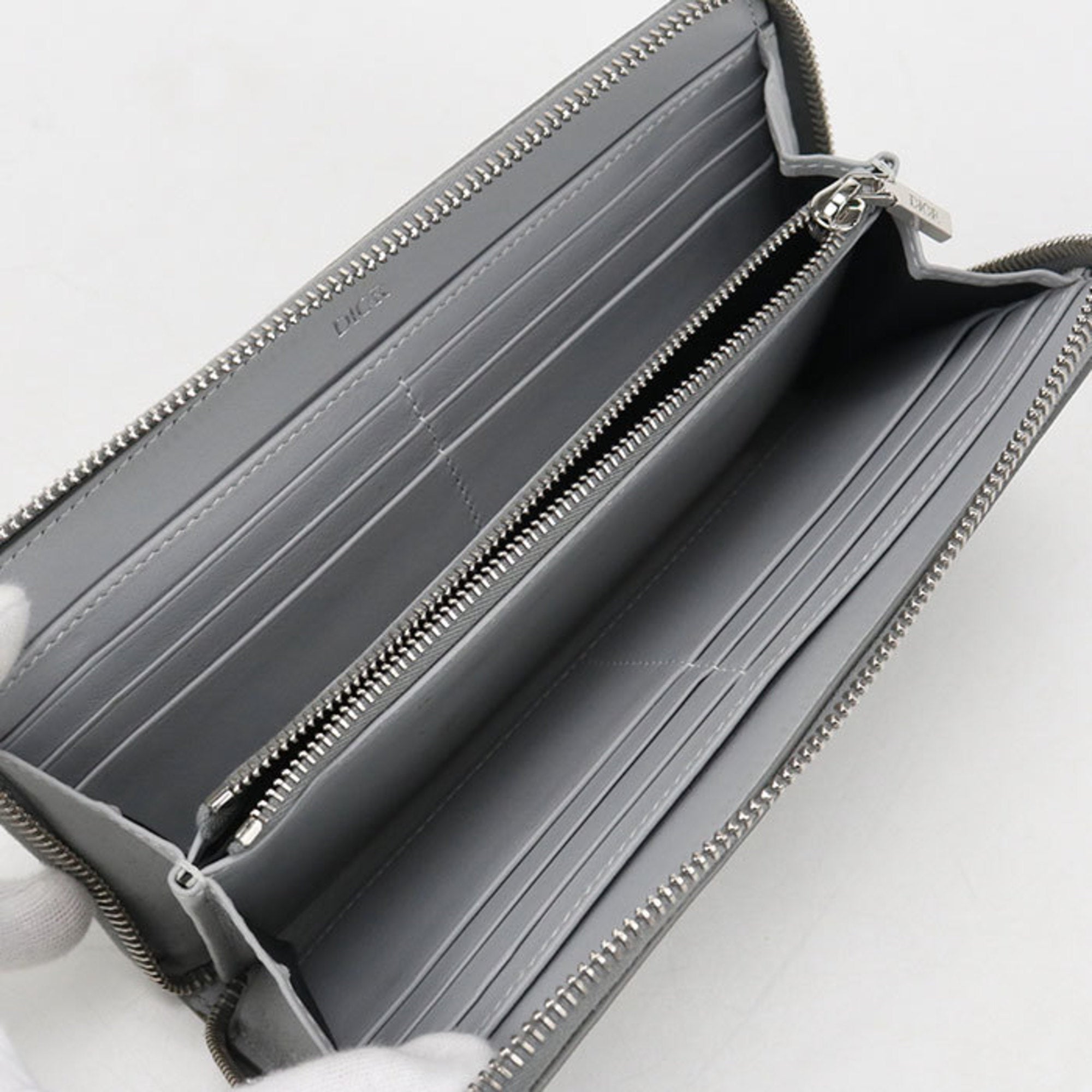 Christian Dior Gray Pvc Long Wallet (Bi-Fold) (Pre-Owned)
