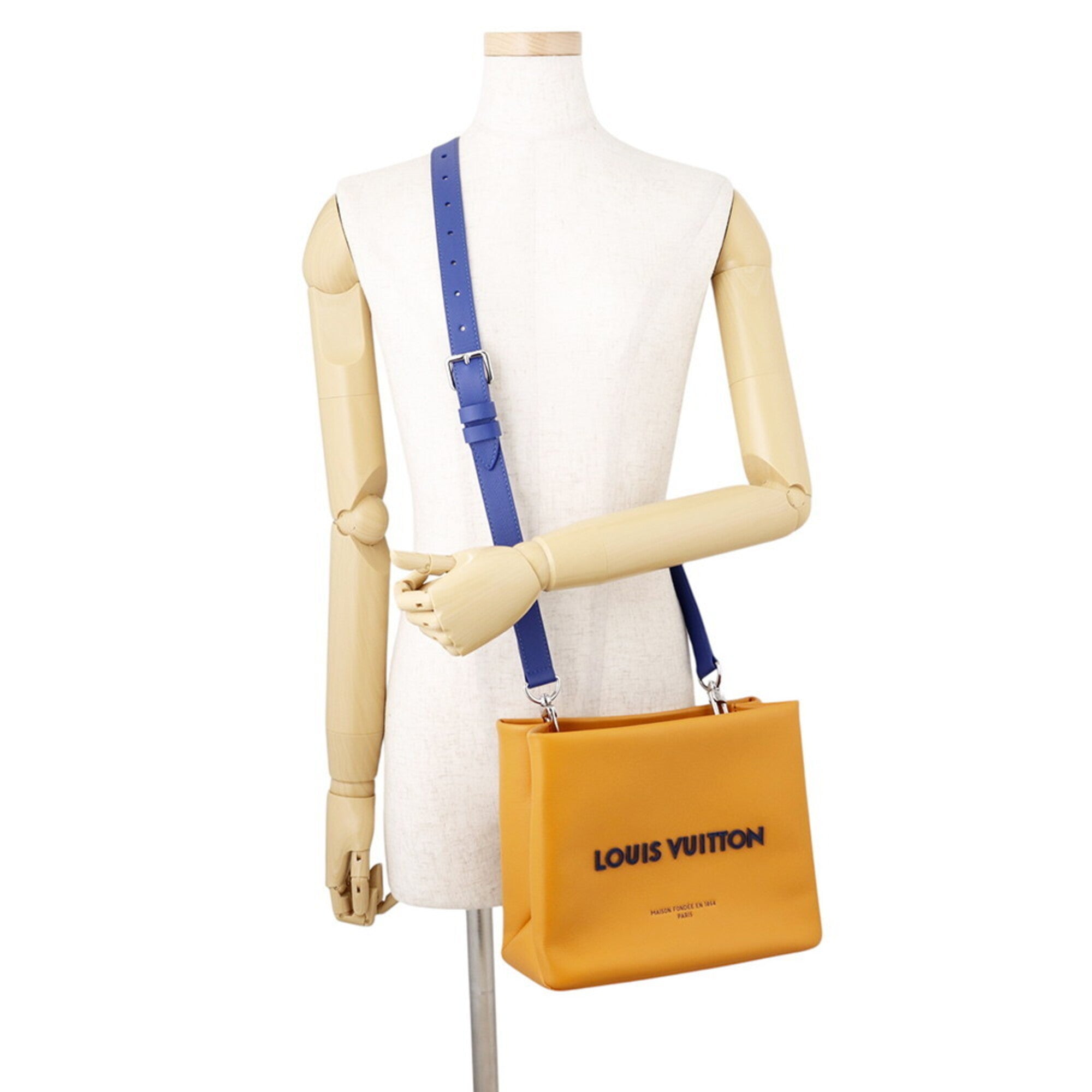 Louis Vuitton Saffron Leather Handbag Tote Bag (Pre-Owned)