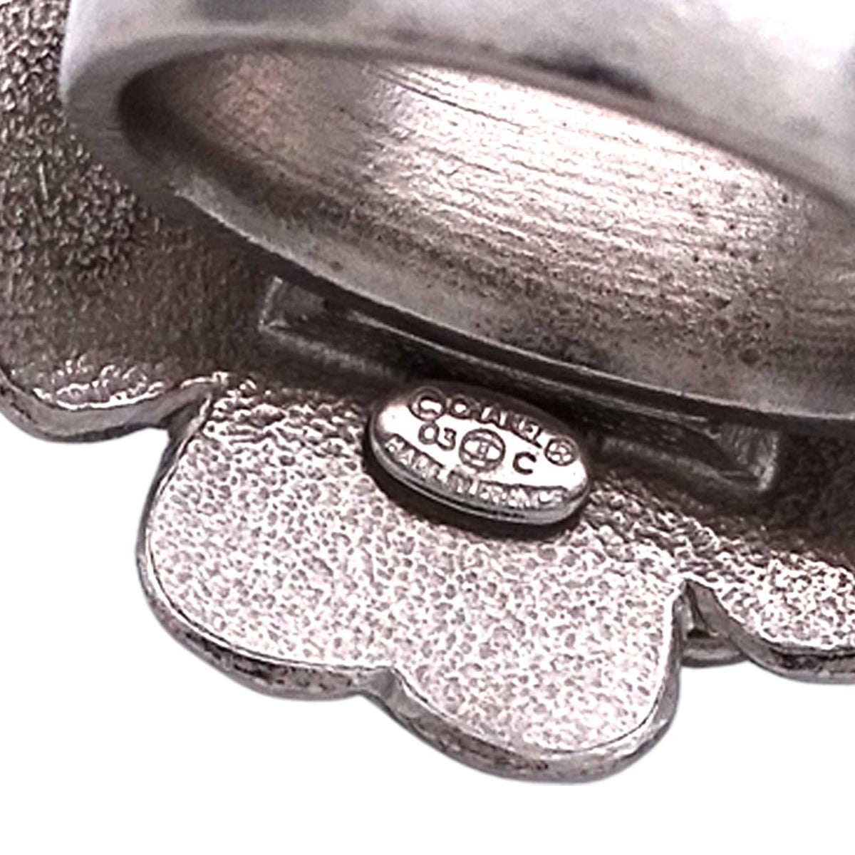 Chanel Silver Black (Pre-Owned)