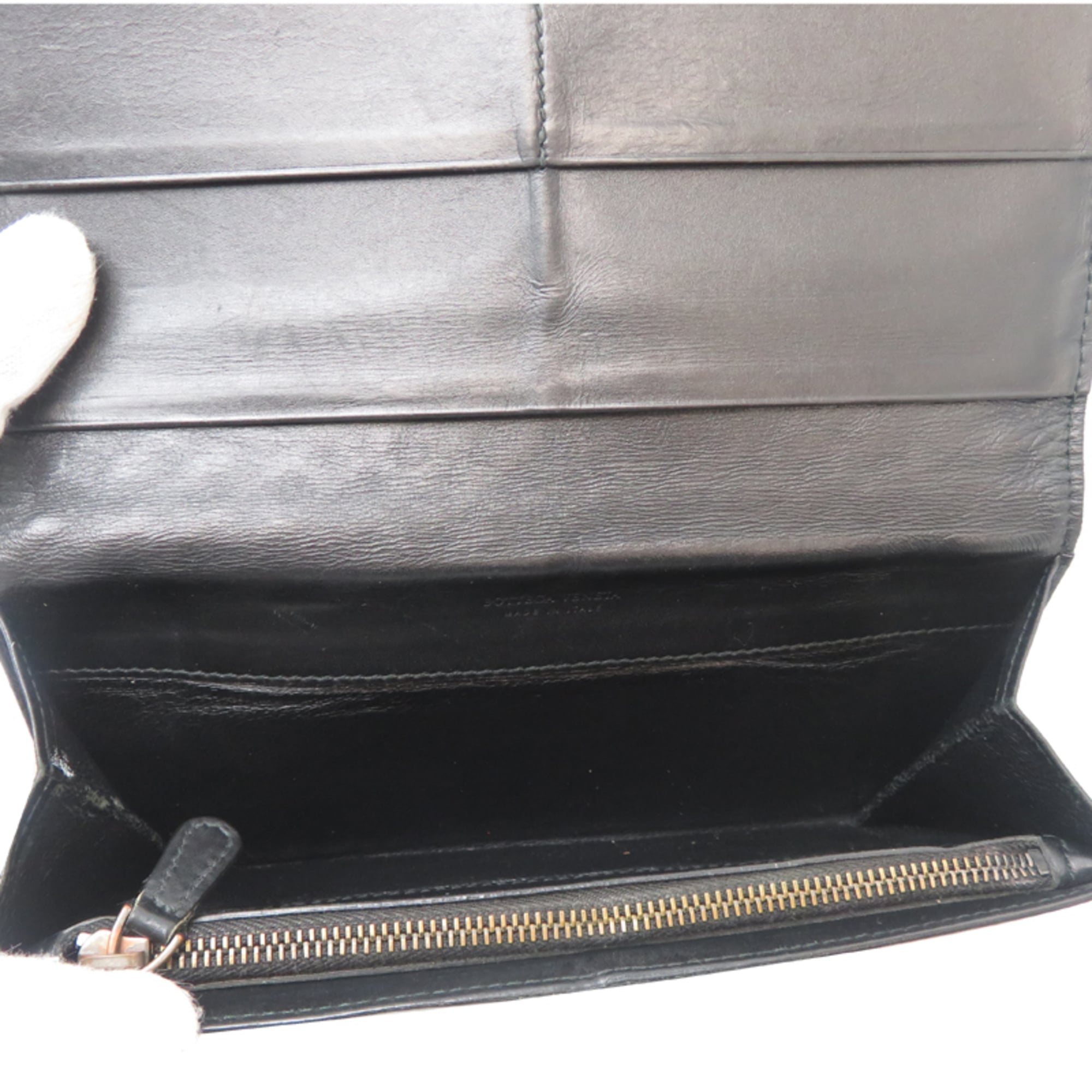 Bottega Veneta Black Leather Wallet (Bi-Fold) (Pre-Owned)