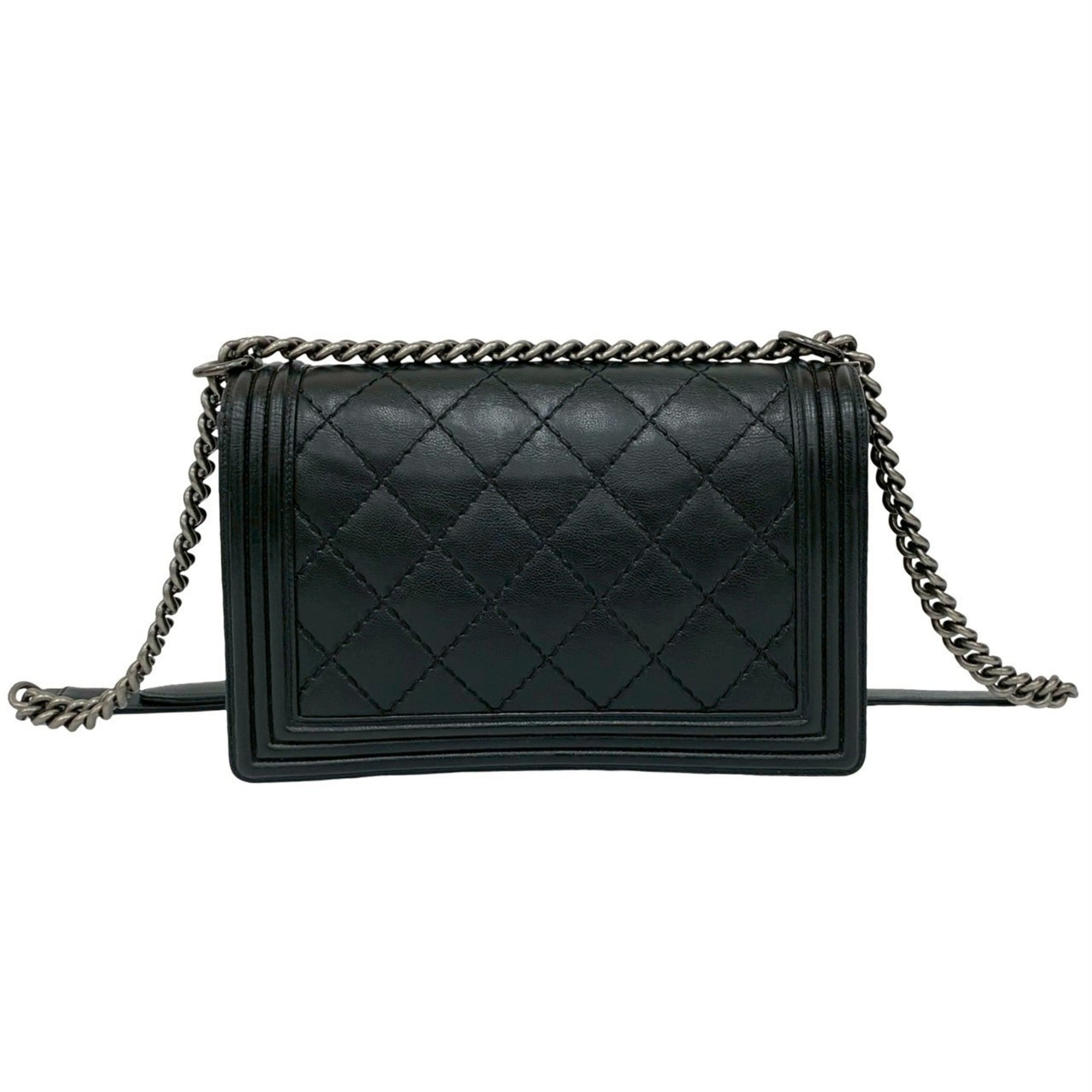 Chanel Black Leather Shoulder Bag (Pre-Owned)