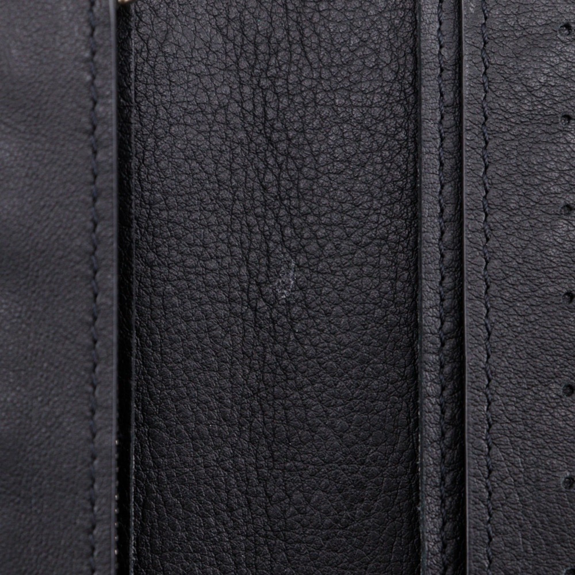 Louis Vuitton Black Leather Long Wallet (Bi-Fold) (Pre-Owned)