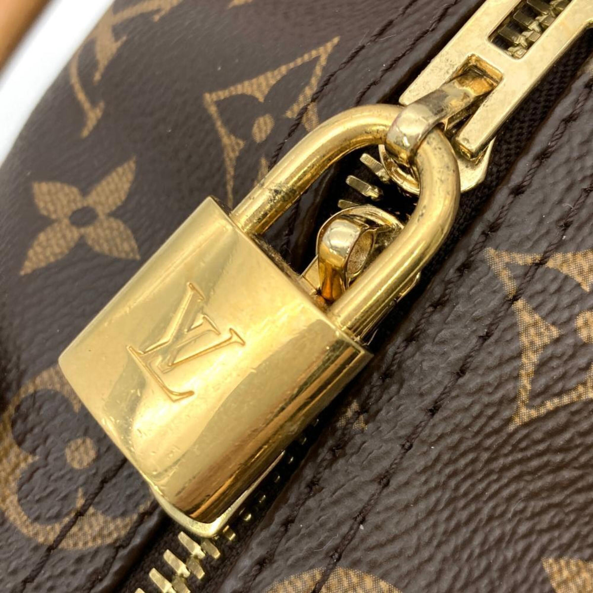 Louis Vuitton Brown Monogram Monogram Handbag (Pre-Owned)