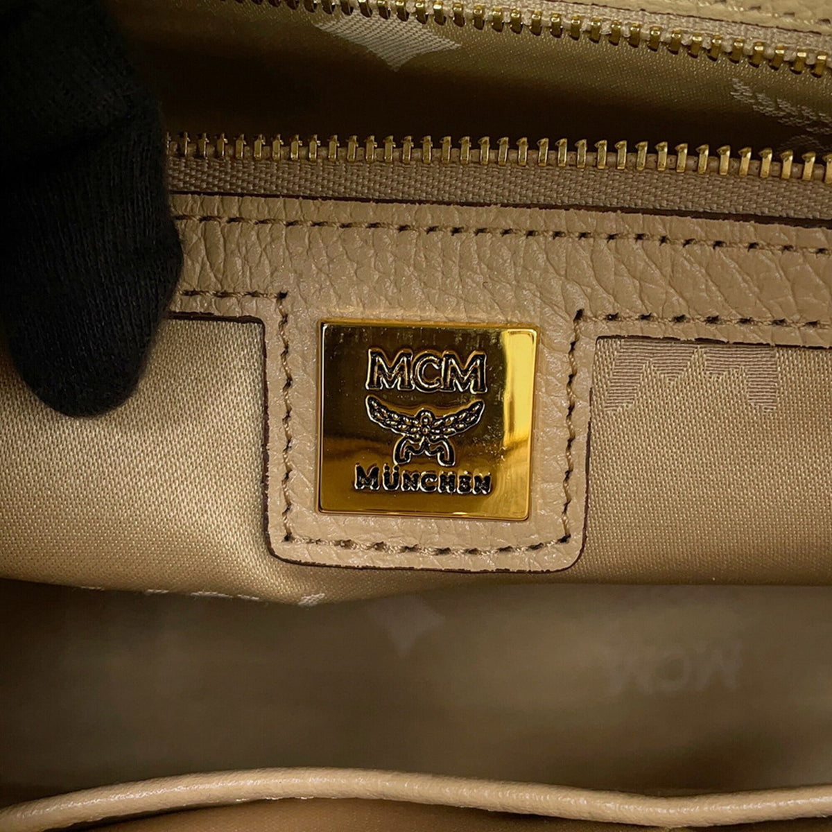 Mcm Visetos Beige Leather Handbag Tote Bag (Pre-Owned)