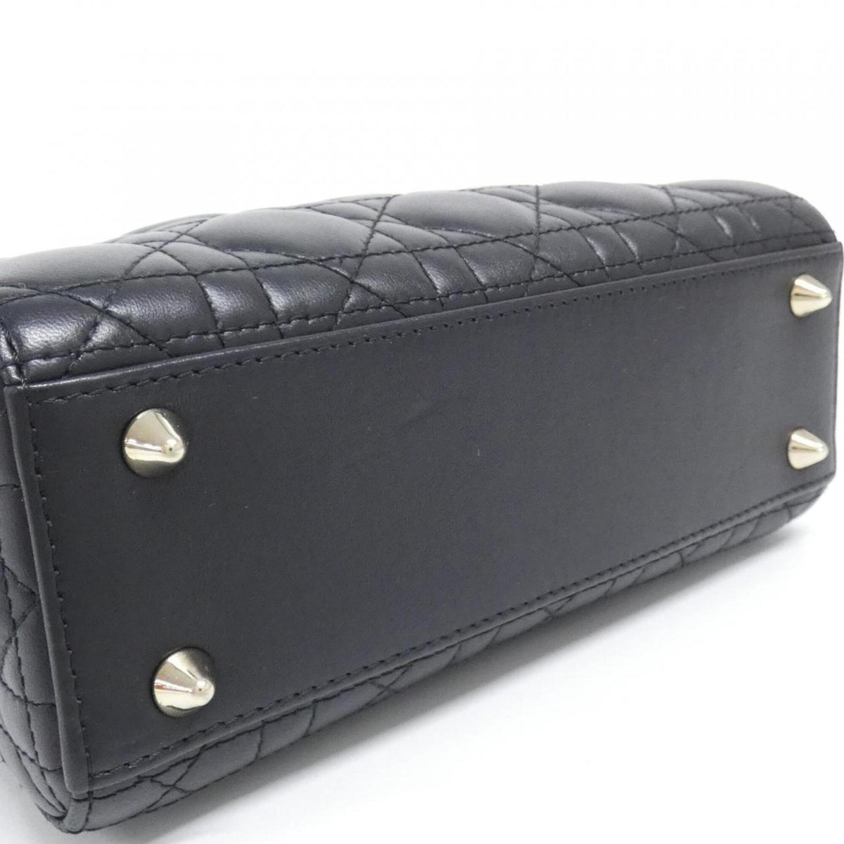 Christian Dior Black Leather Handbag (Pre-Owned)