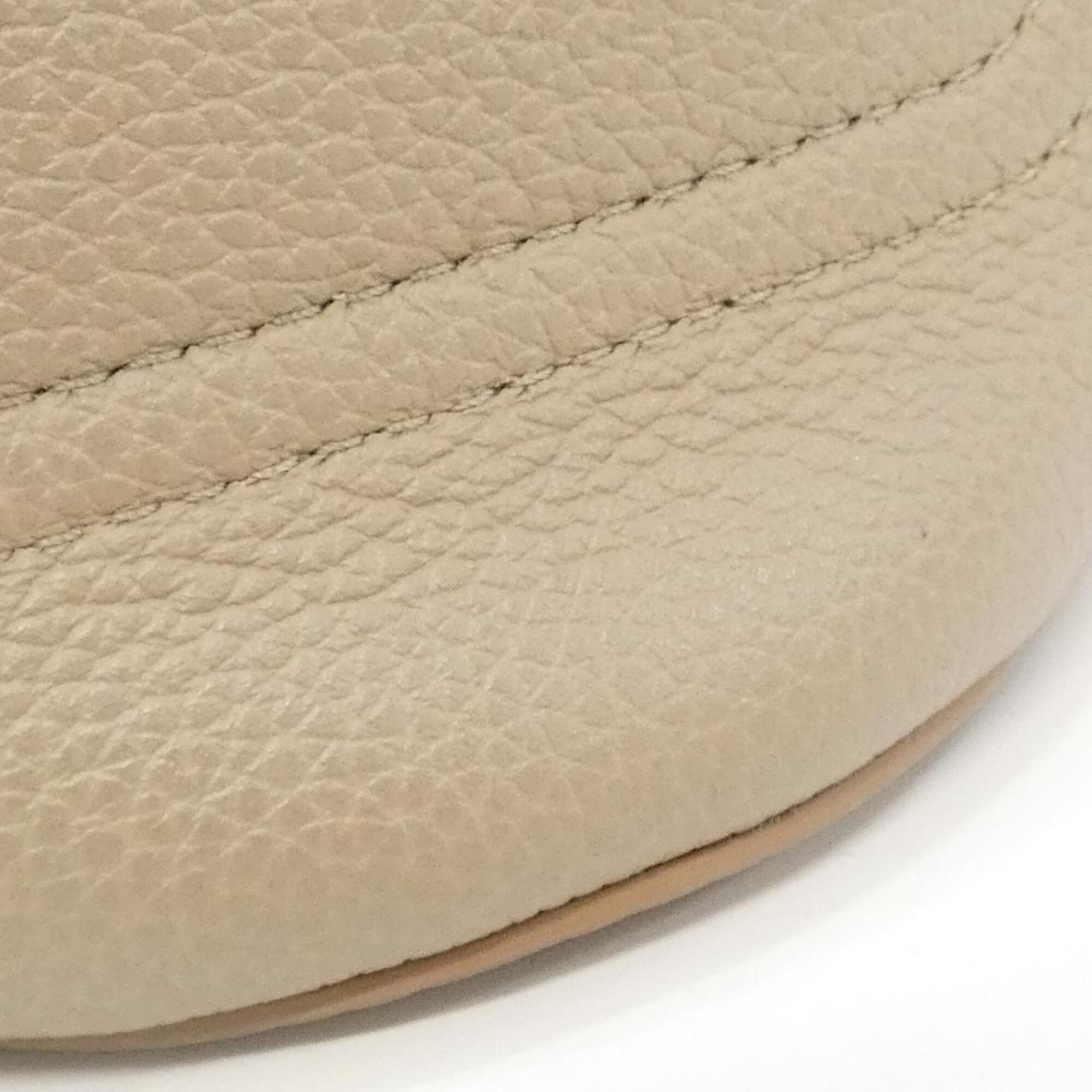Loewe Sand Leather Handbag (Pre-Owned)