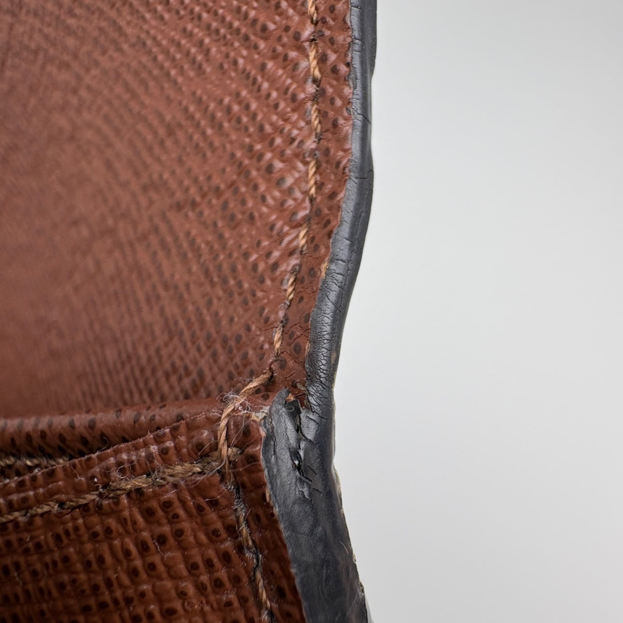 Louis Vuitton Brown Monogram Long Wallet (Bi-Fold) (Pre-Owned)