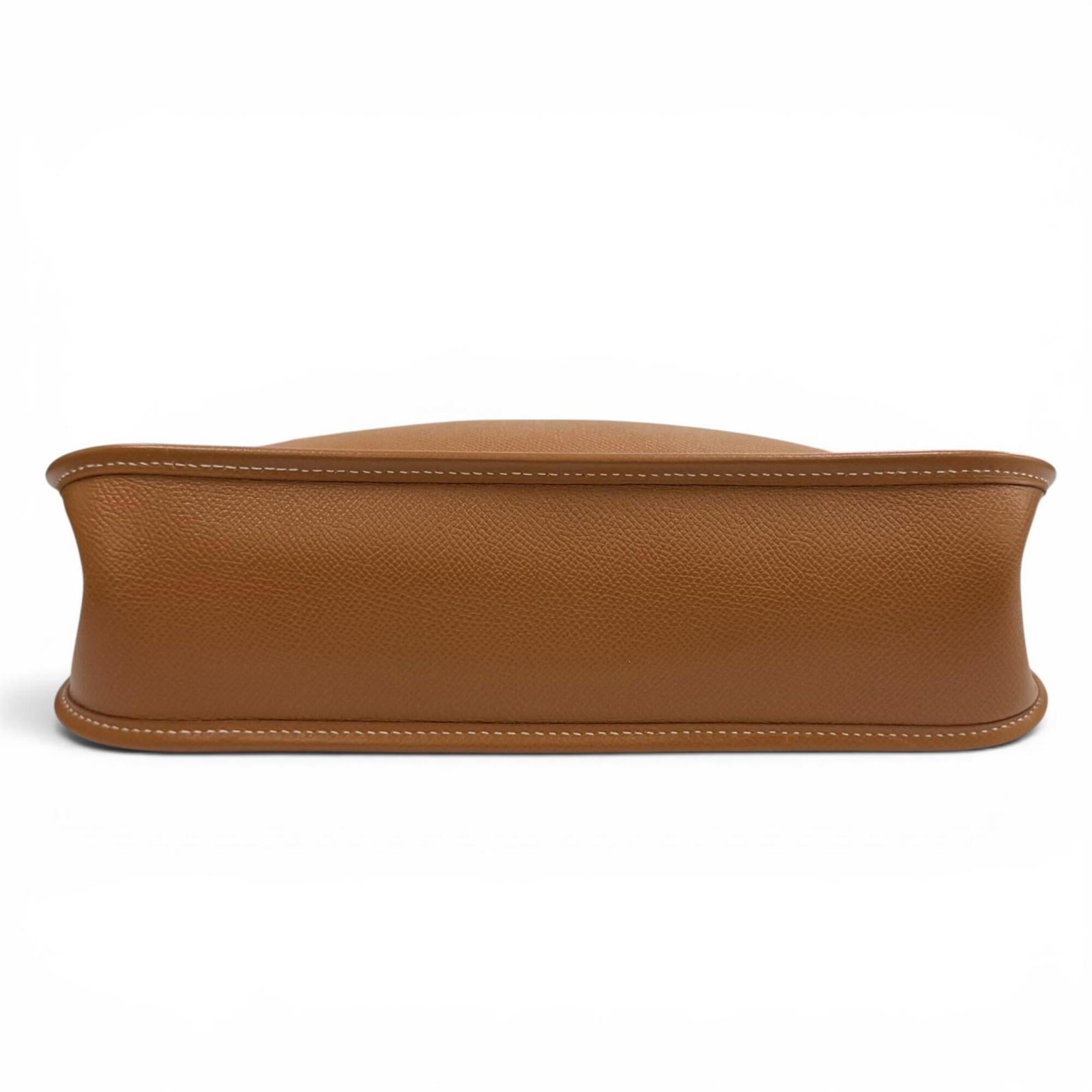 Hermes Gold Courchevel Leather Shoulder Bag (Pre-Owned)
