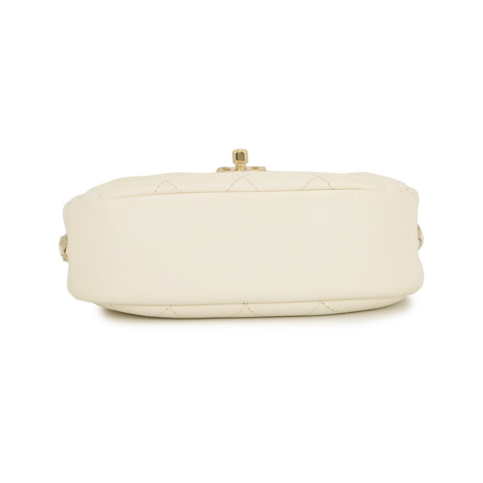 Chanel Ivory Leather Handbag Shoulder Bag (Pre-Owned)