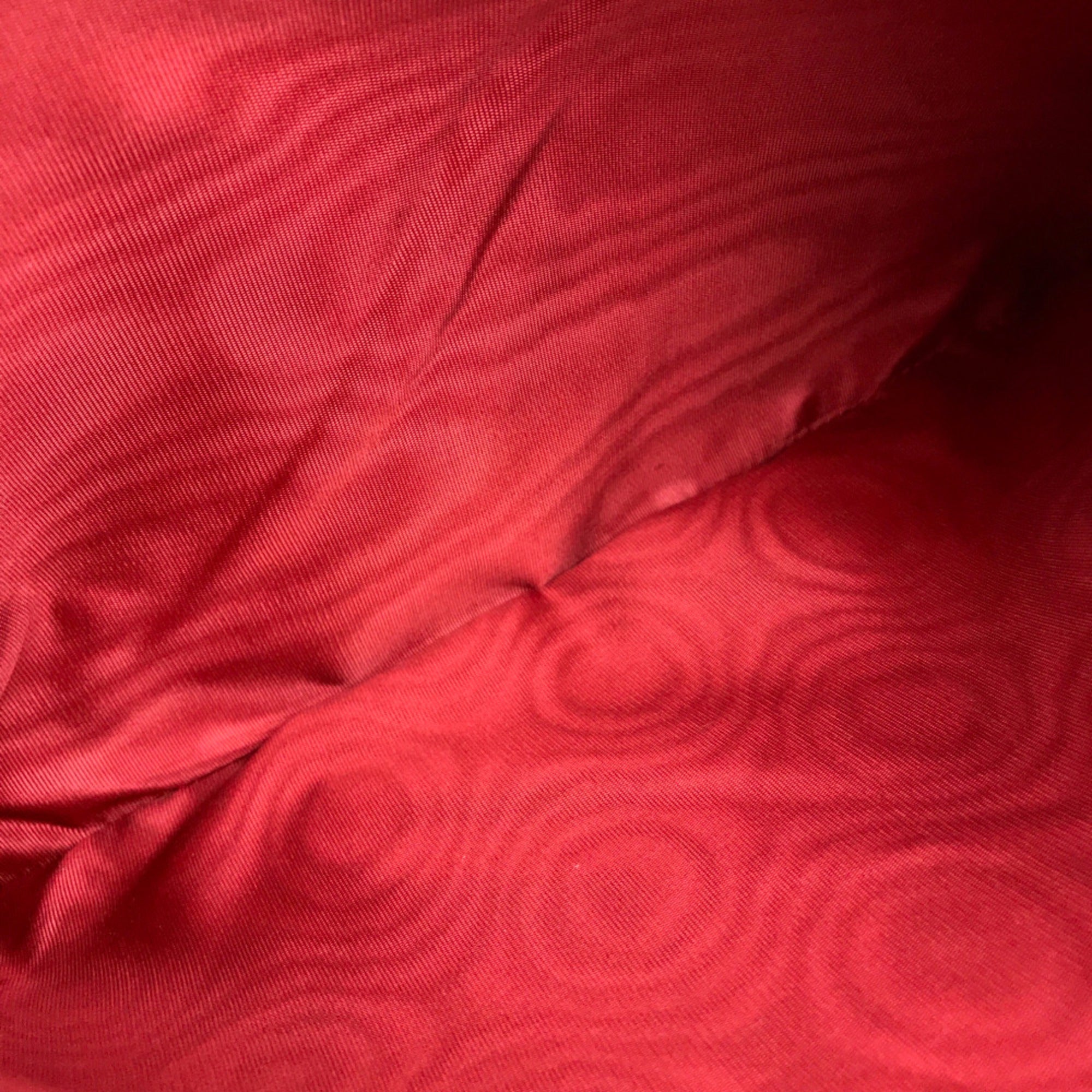 Gucci Red Other Clutch Bag (Pre-Owned)