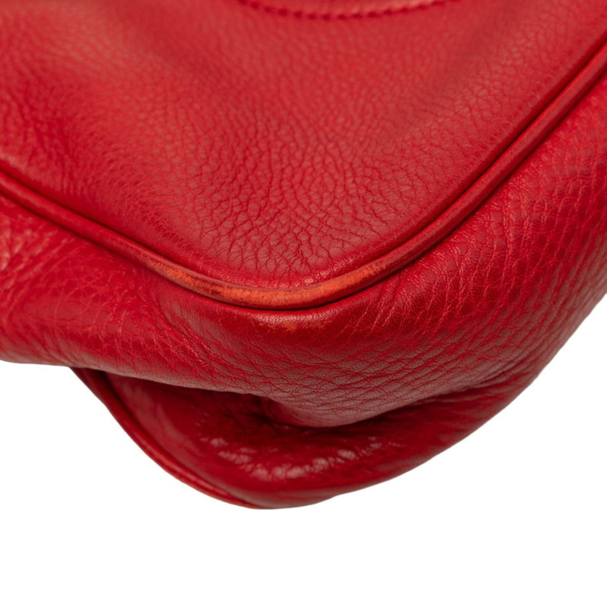 Gucci Red Color Leather Shoulder Bag (Pre-Owned)