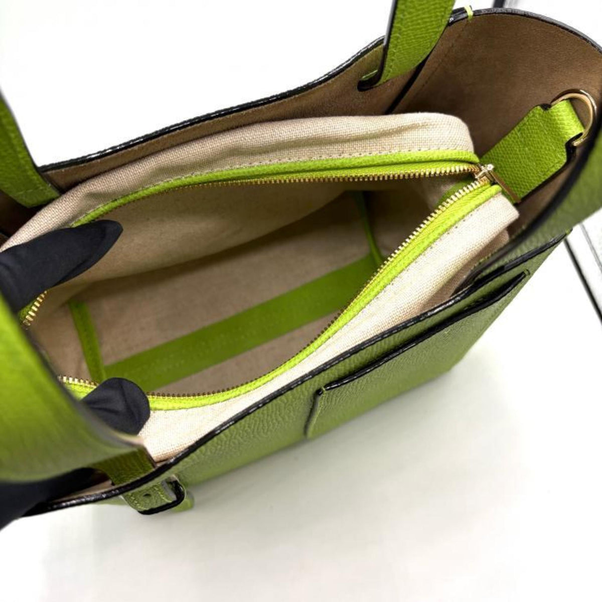 Valextra Green Leather Handbag Pouch (Pre-Owned)