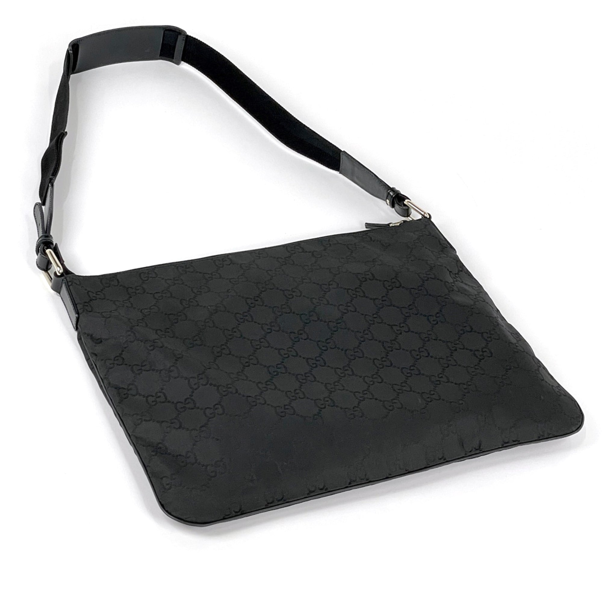 Gucci Black Nylon Leather Shoulder Bag (Pre-Owned)