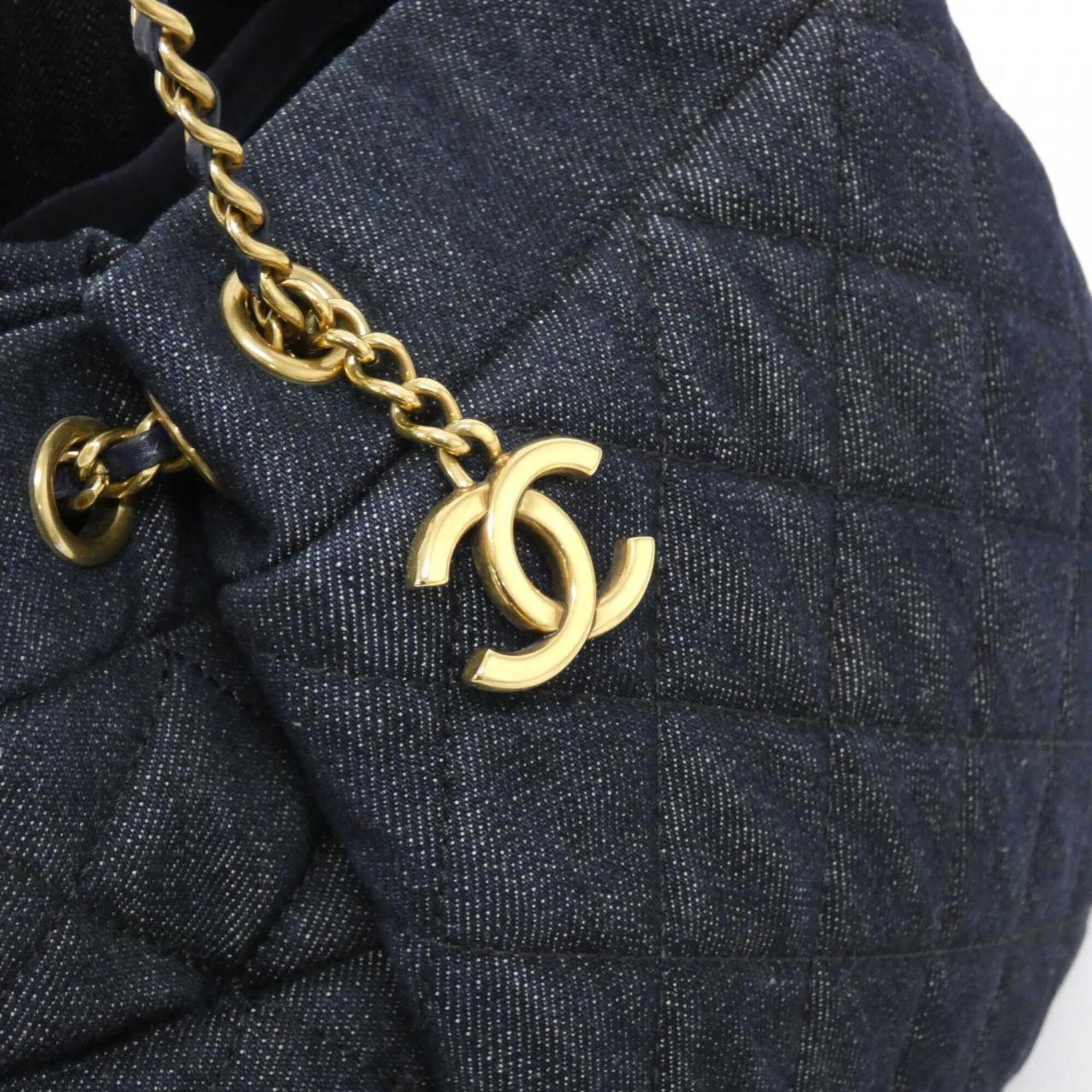 Chanel Navy Denim Shoulder Bag (Pre-Owned)