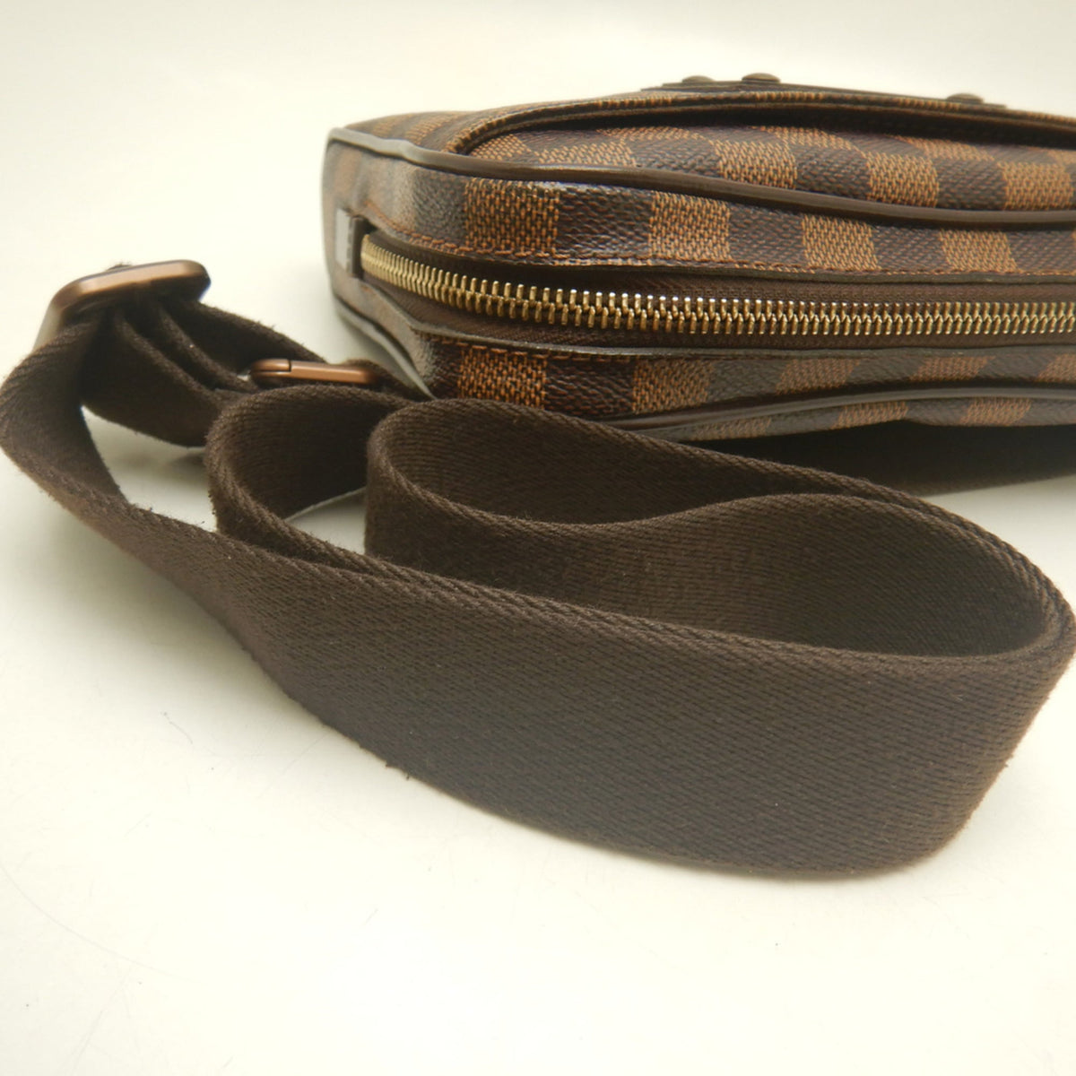 Louis Vuitton Damier Ebene Damier Canvas Fanny Pack (Pre-Owned)