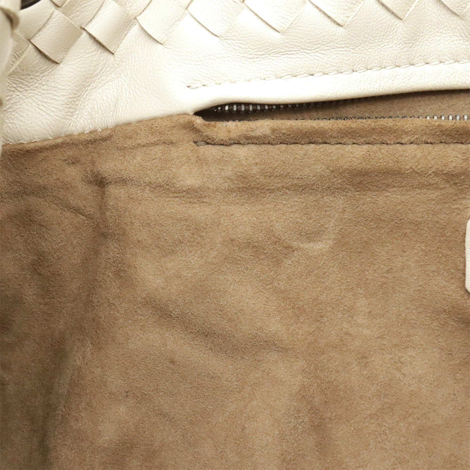 Bottega Veneta Ivory Intrecciato Shoulder Bag Tote Bag (Pre-Owned)