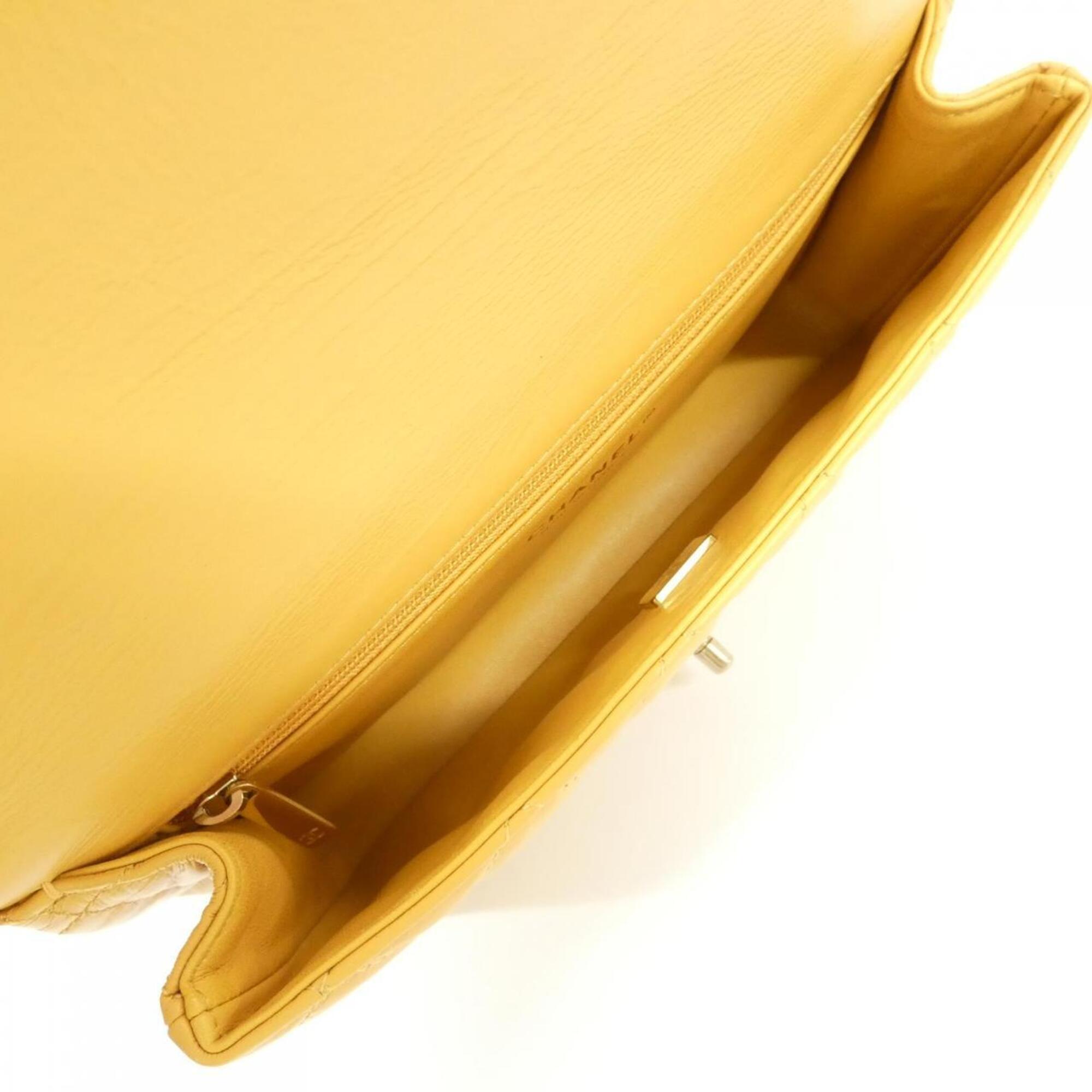 Chanel Yellow Leather Handbag (Pre-Owned)