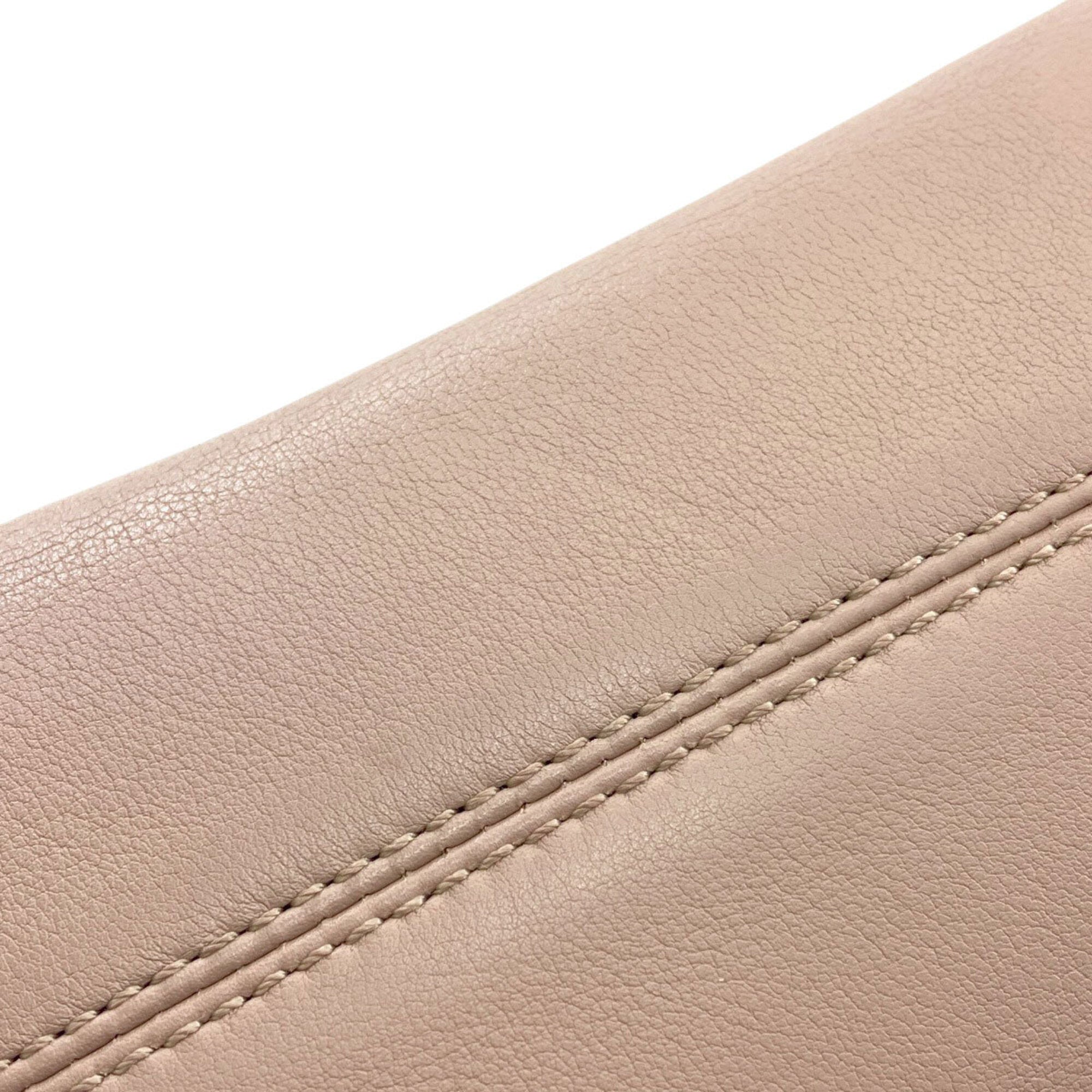 Fendi Grayish Leather Handbag (Pre-Owned)