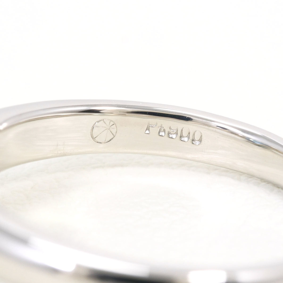 Unbranded Platinum Platinum 900 Band Ring (Pre-Owned)