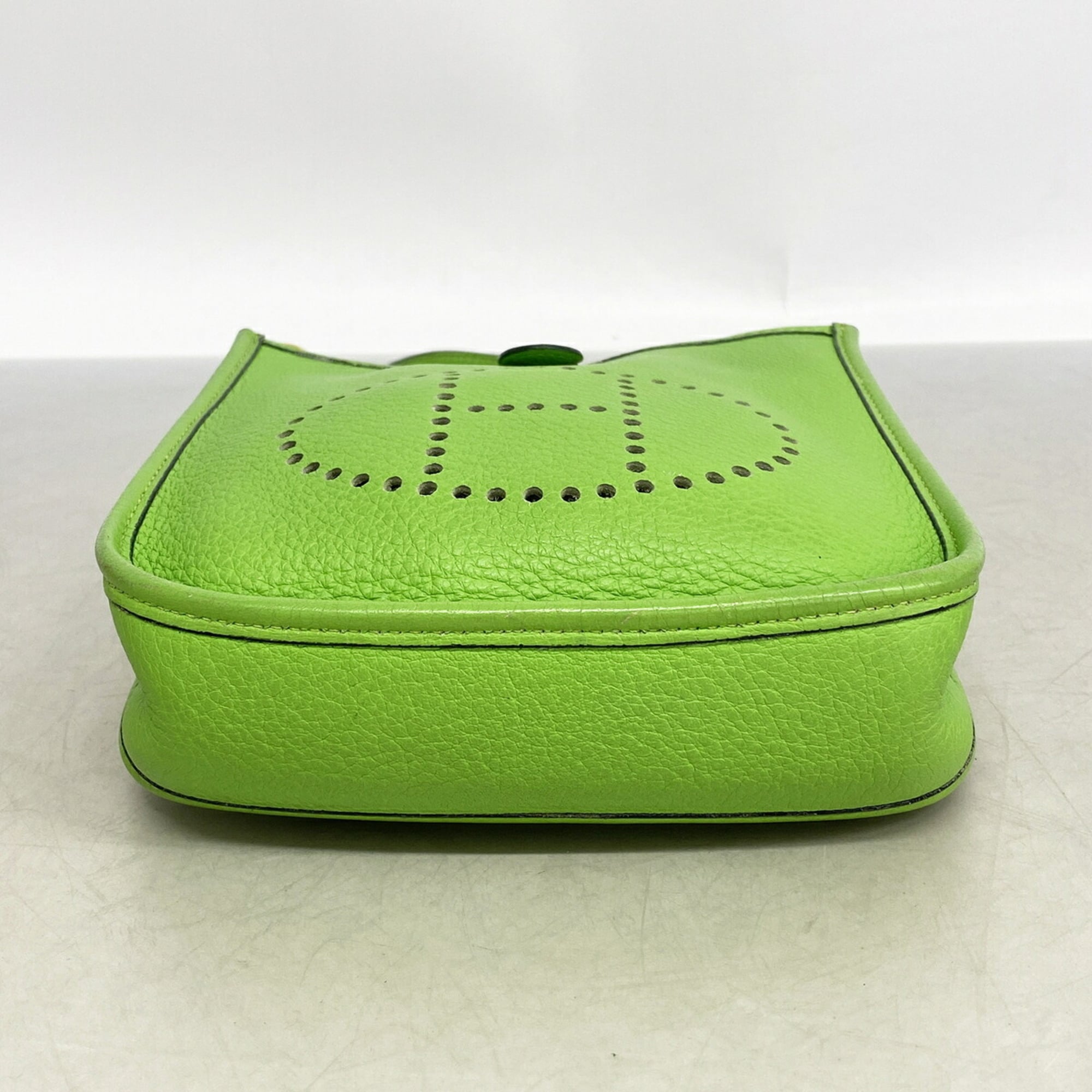 Hermes Apple Green Taurillon Clemence Leather Shoulder Bag (Pre-Owned)