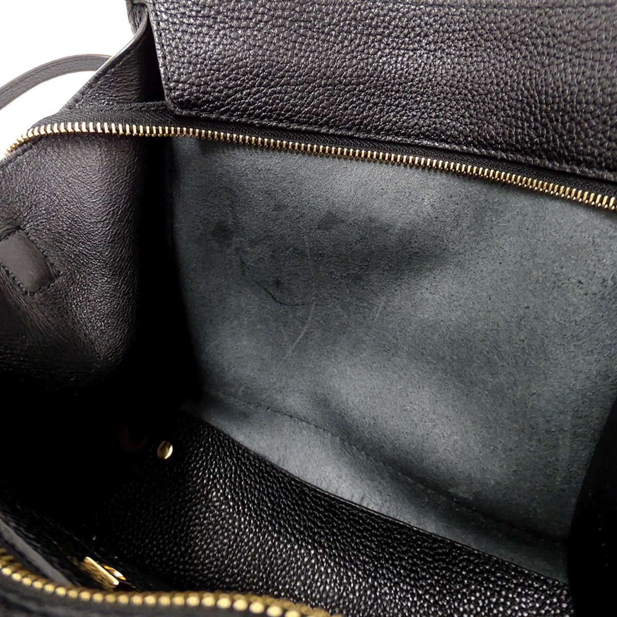 Salvatore Ferragamo Black Leather Handbag Shoulder Bag (Pre-Owned)