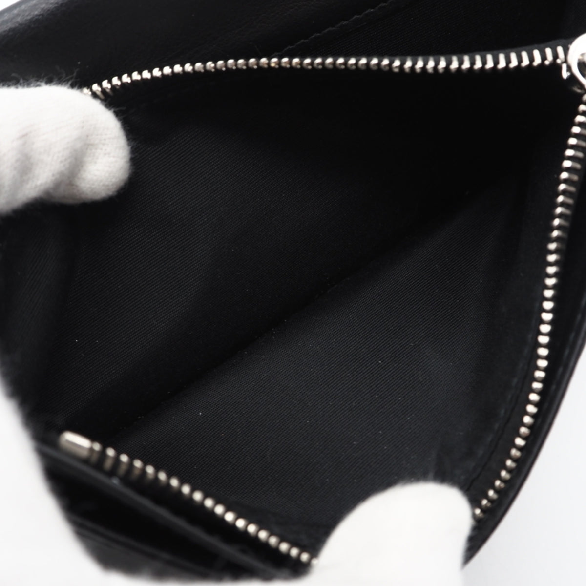 Christian Dior Black Leather Long Wallet (Bi-Fold) (Pre-Owned)