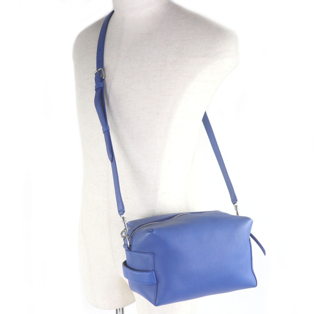 Celine Blue Leather Messenger Bag Shoulder Bag (Pre-Owned)