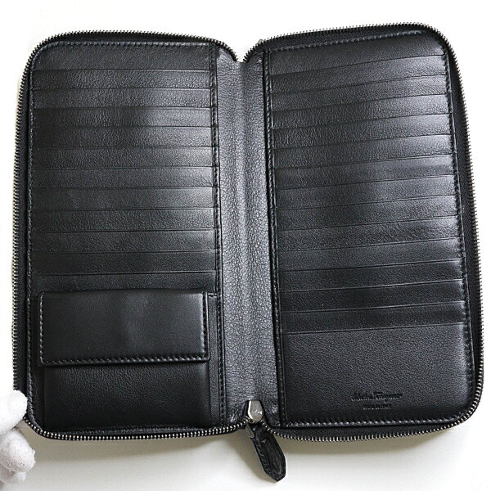 Salvatore Ferragamo Black Gray Leather Long Wallet (Bi-Fold) (Pre-Owned)