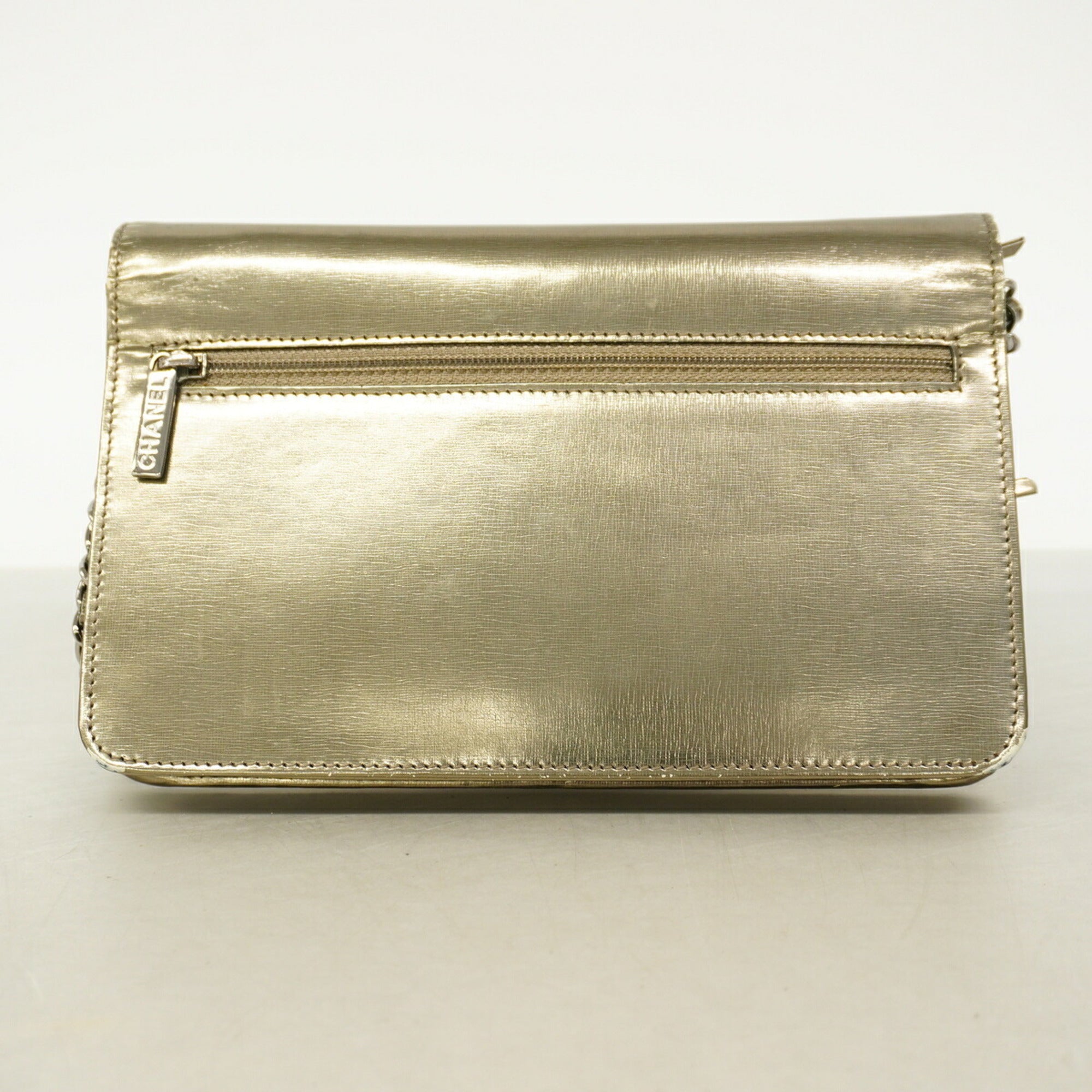 Chanel Metallic Gold Patent Leather Chain/Shoulder Wallet (Pre-Owned)