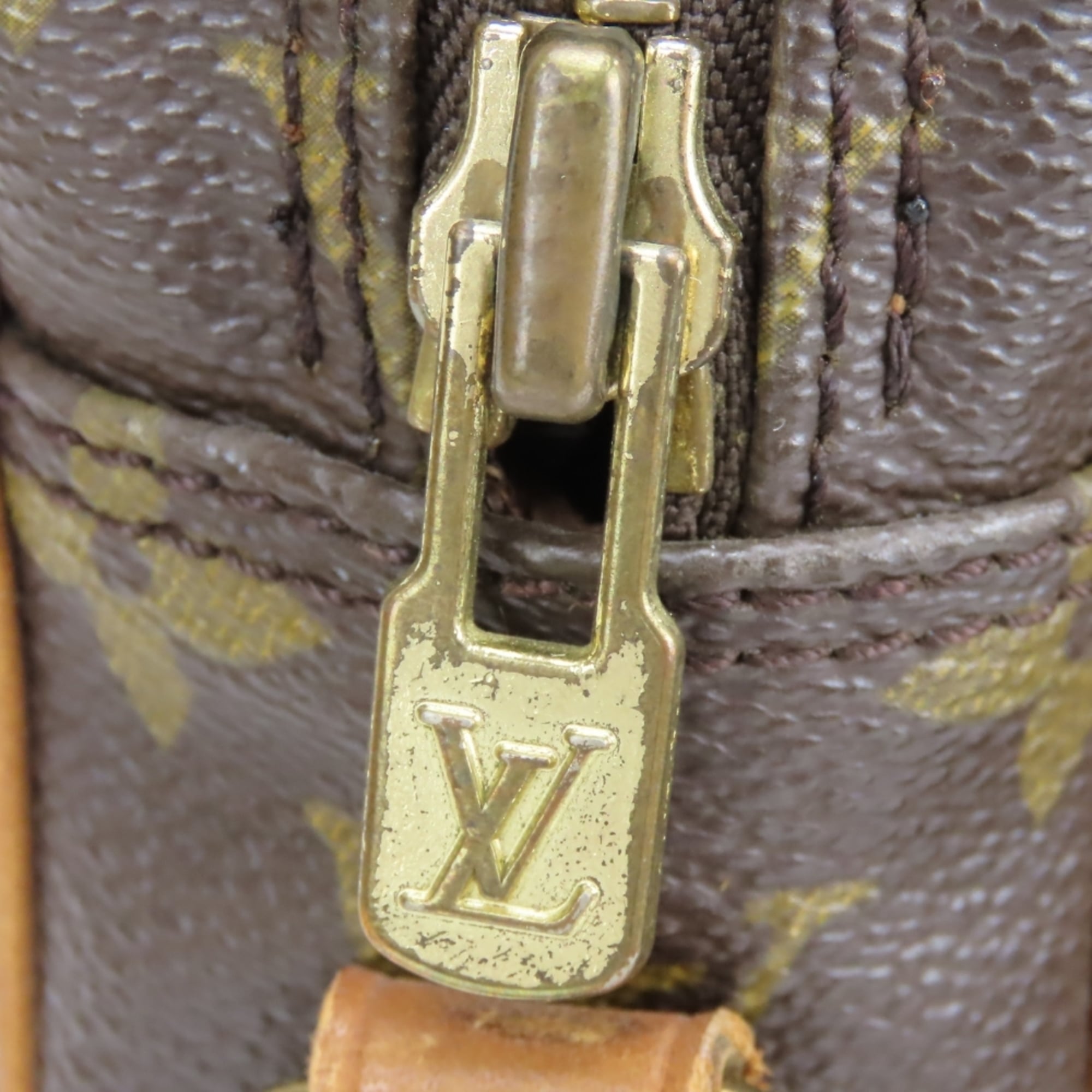Louis Vuitton Brown Galle Monogram Shoulder Bag (Pre-Owned)