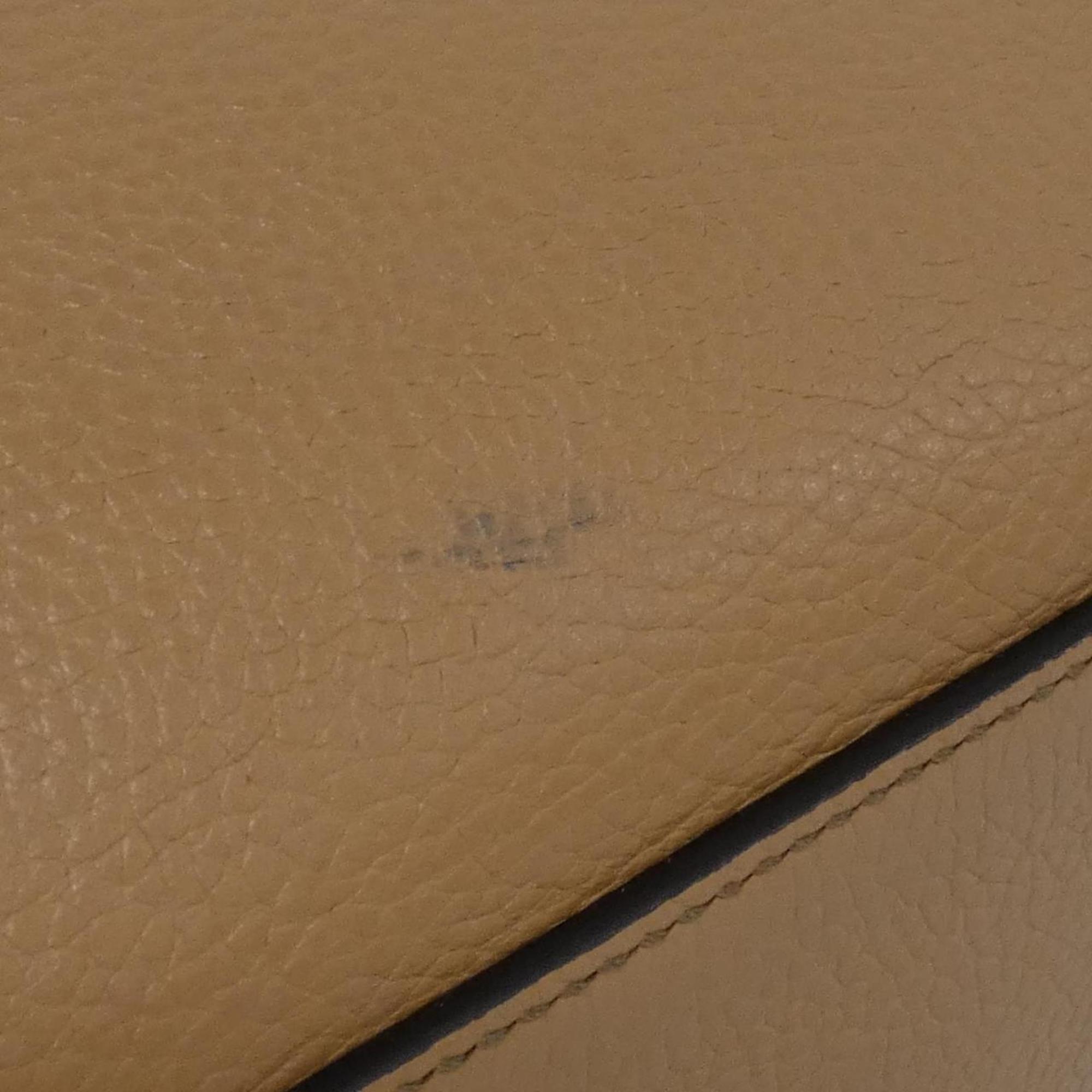 Gucci Beige Leather Shoulder Bag (Pre-Owned)