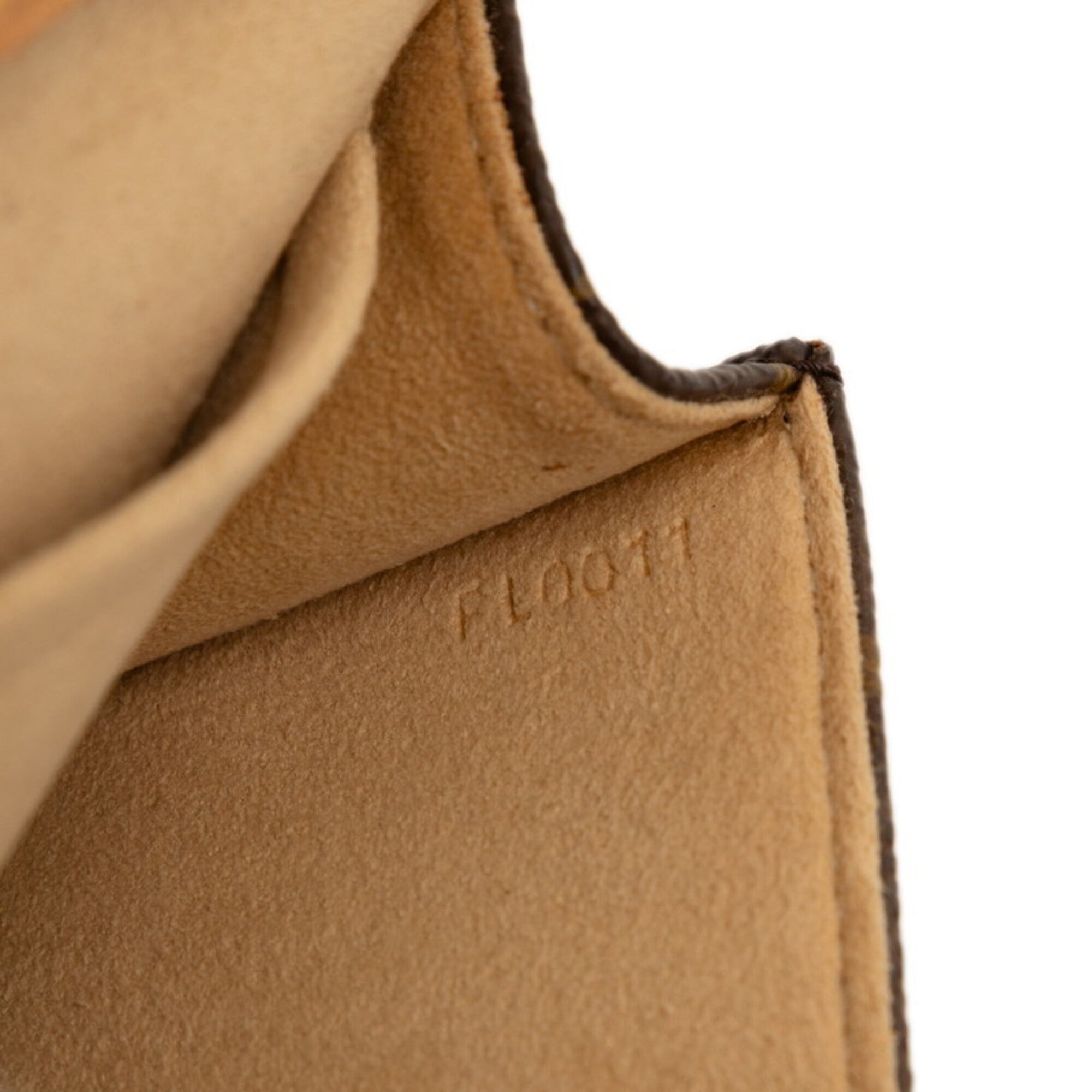 Louis Vuitton Brown Pvc Leather Shoulder Bag (Pre-Owned)