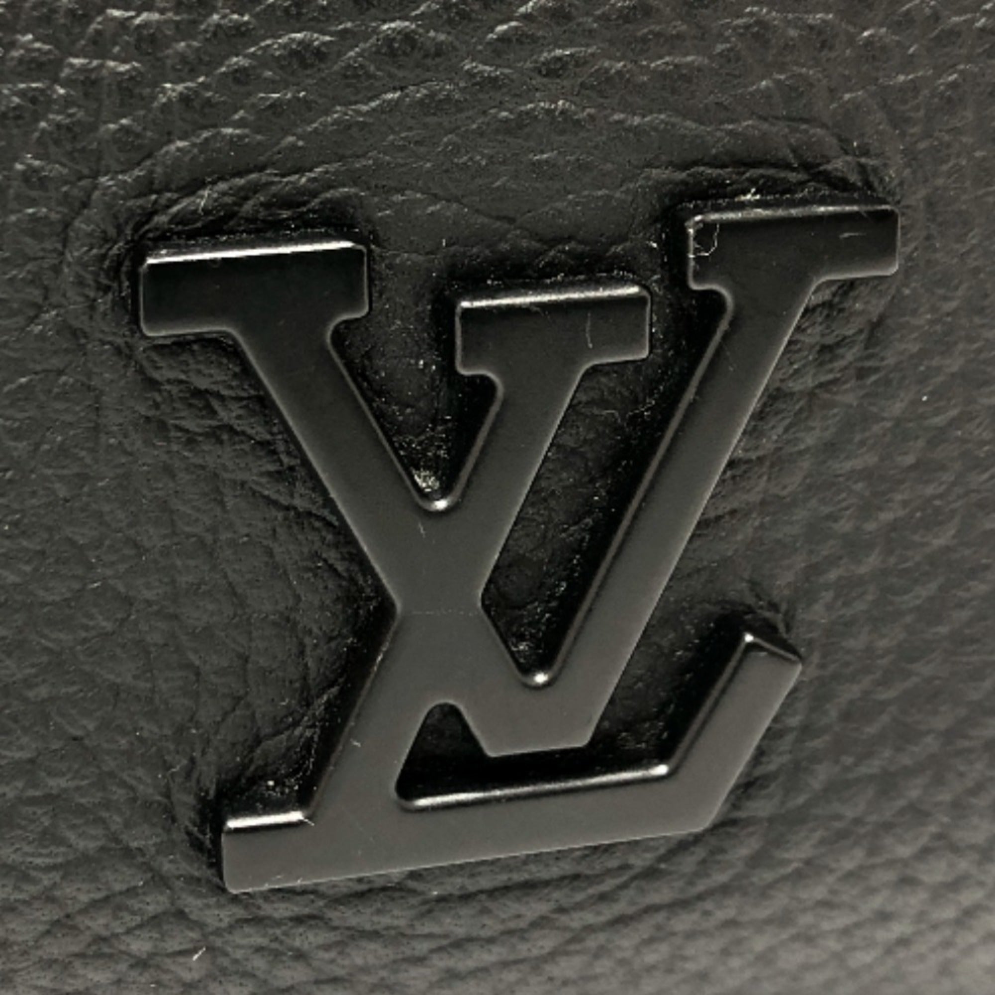 Louis Vuitton Black Leather Boston Bag Shoulder Bag (Pre-Owned)