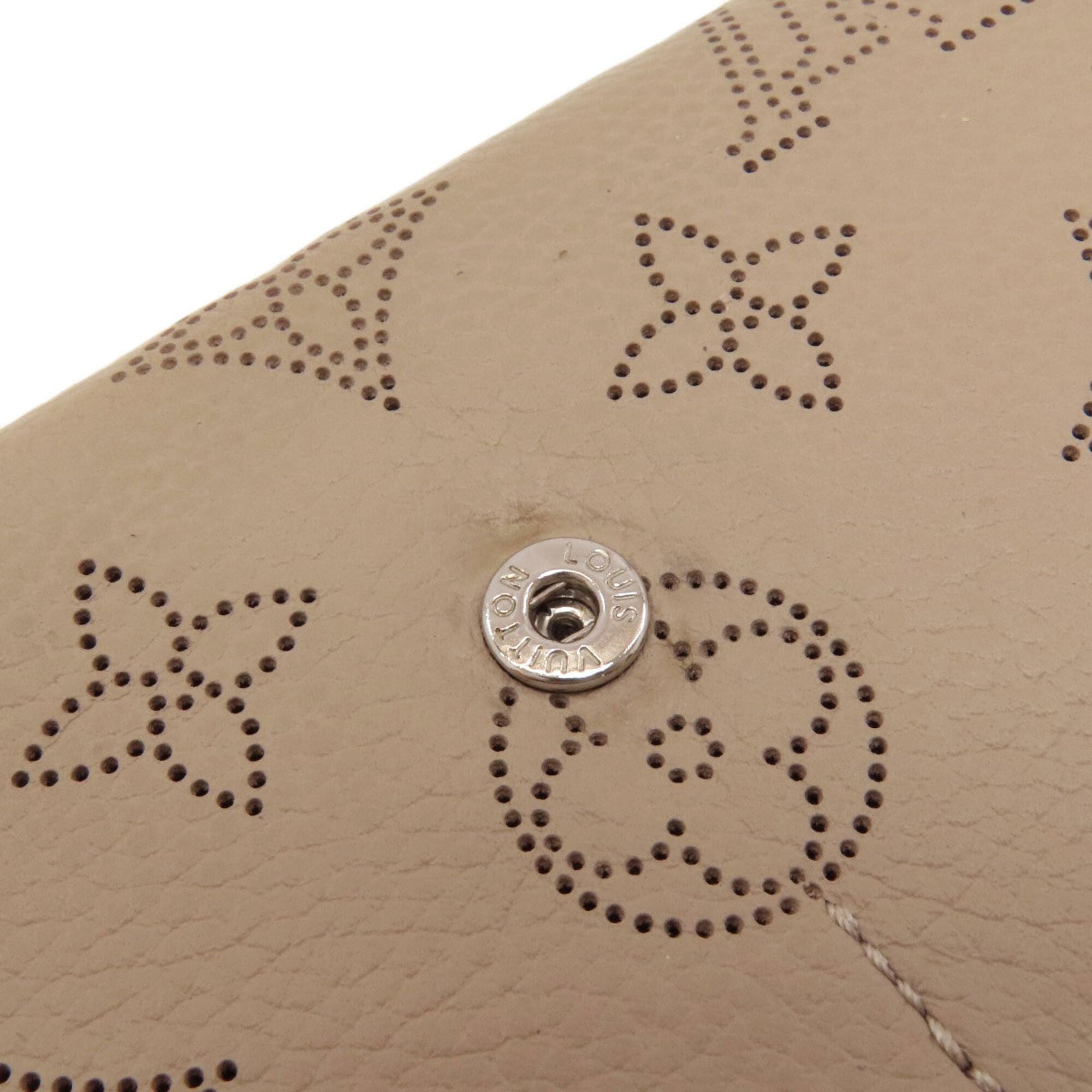 Louis Vuitton Galle Mahina Leather Leather Long Wallet (Bi-Fold) (Pre-Owned)